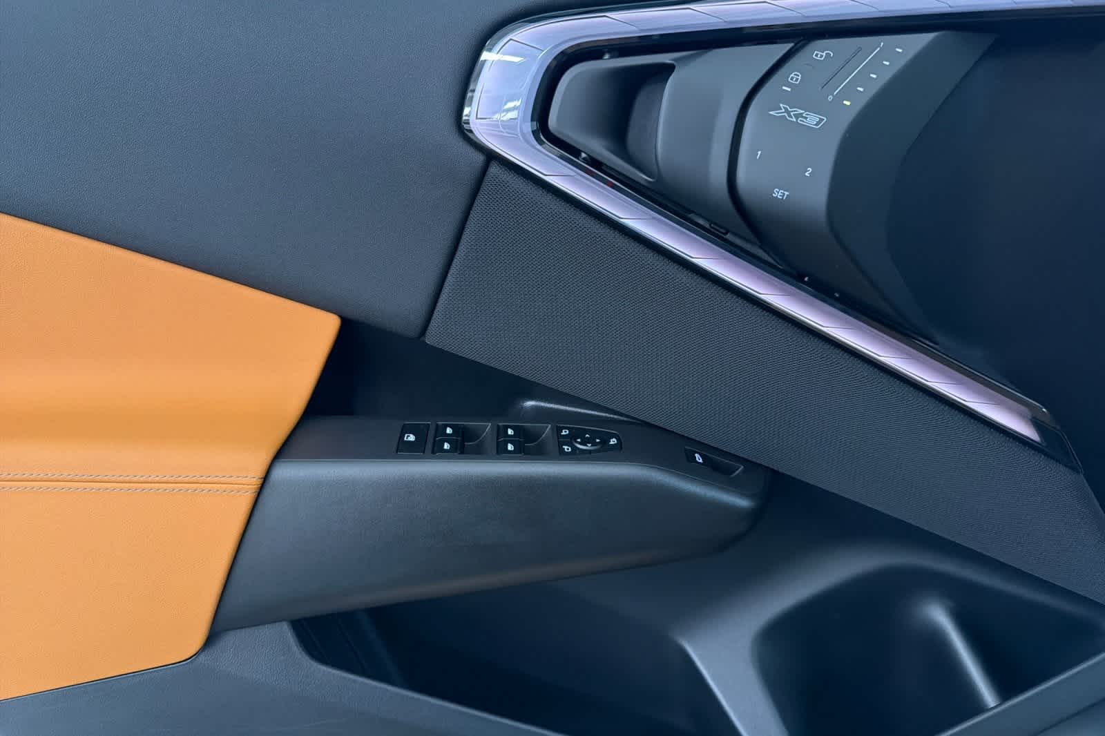 Thumbnail: 2025 BMW X3 - 12