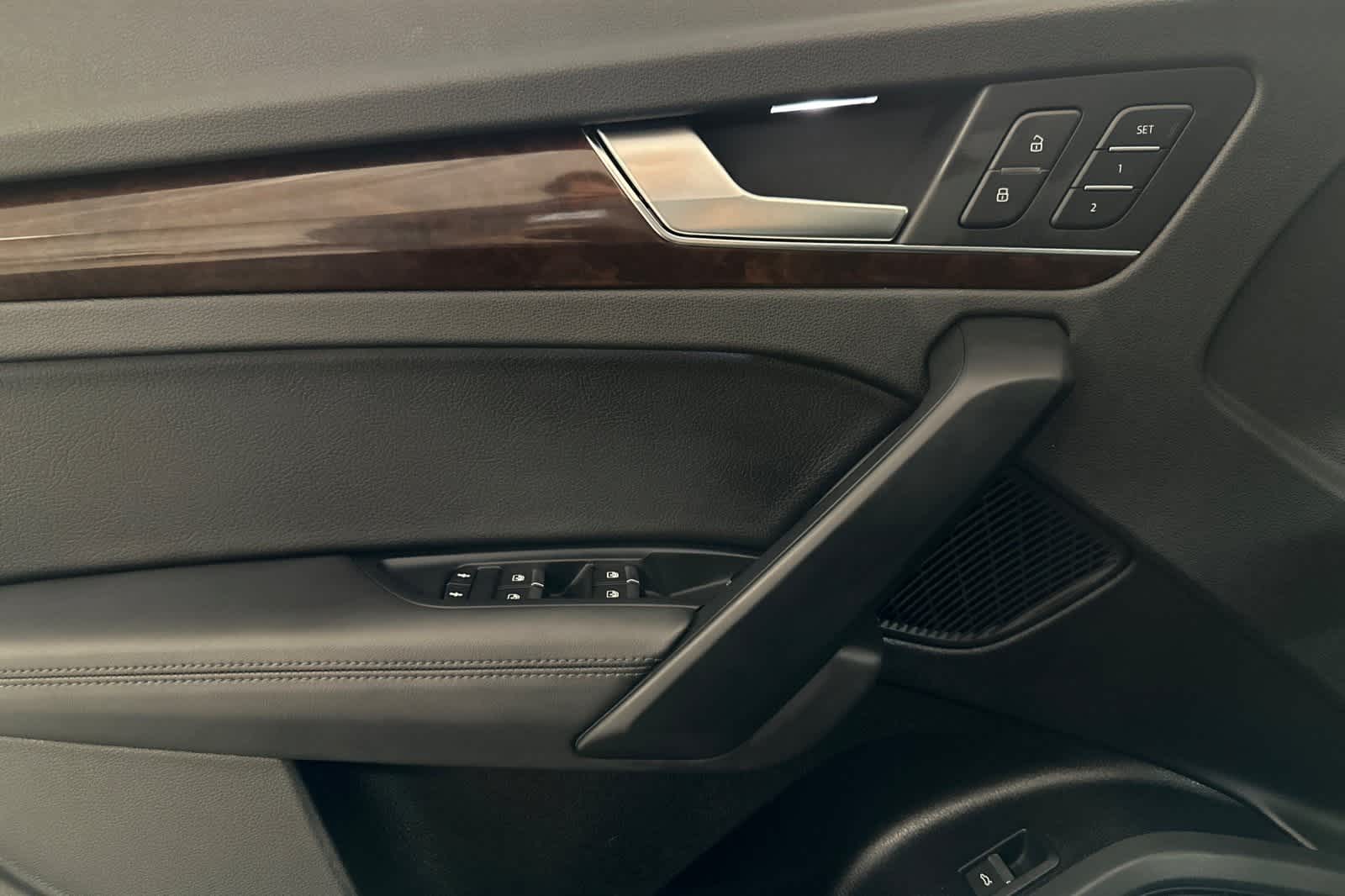 Thumbnail: 2019 Audi Q5 - 12