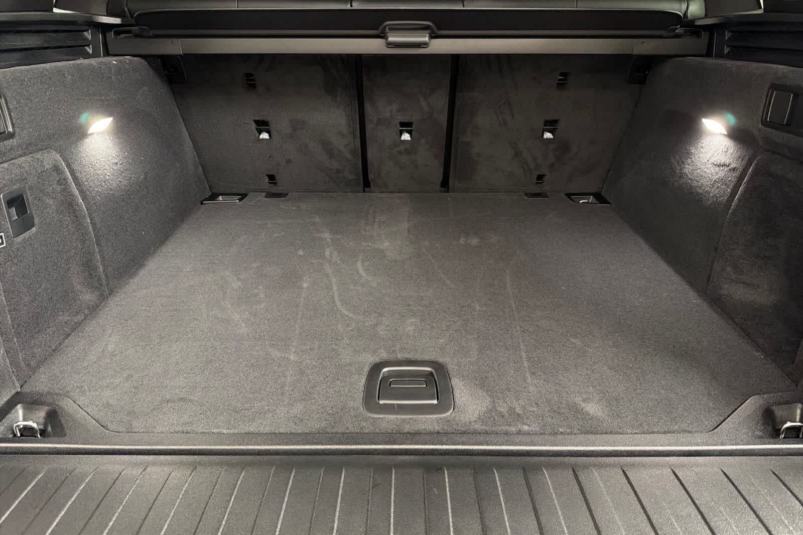 Thumbnail: 2026 BMW X5 - 15