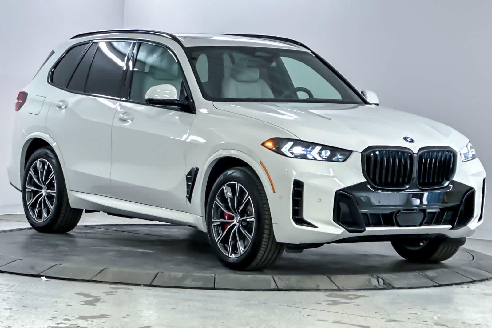 Thumbnail: 2026 BMW X5 - 9