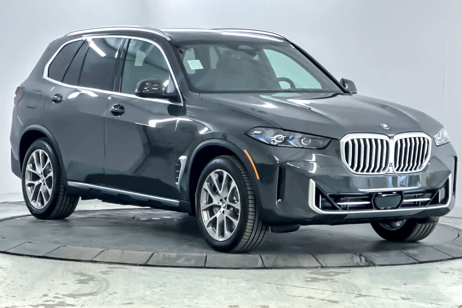 Thumbnail: 2026 BMW X5 - 9