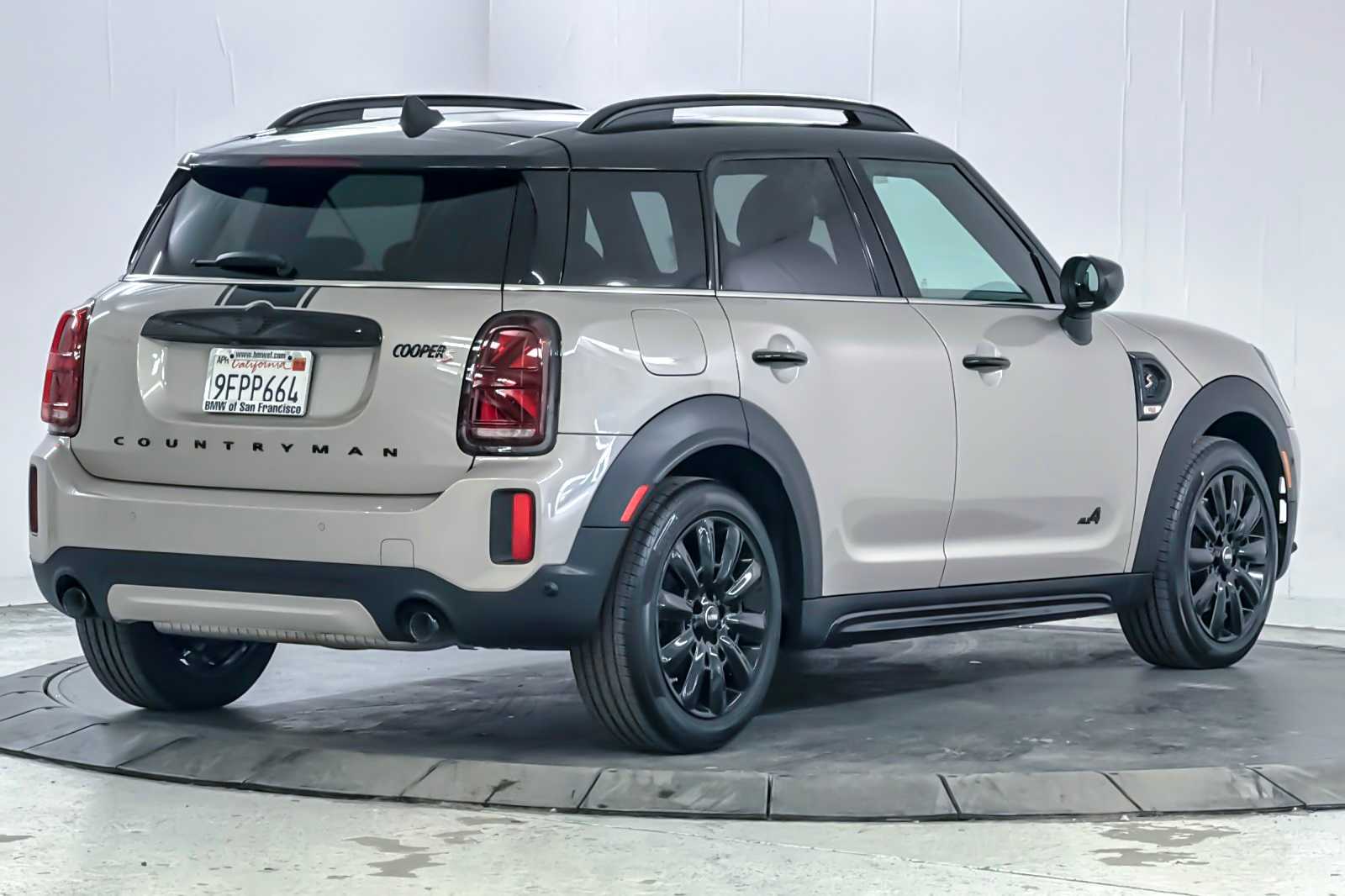 Thumbnail: 2023 MINI Cooper Countryman - 2