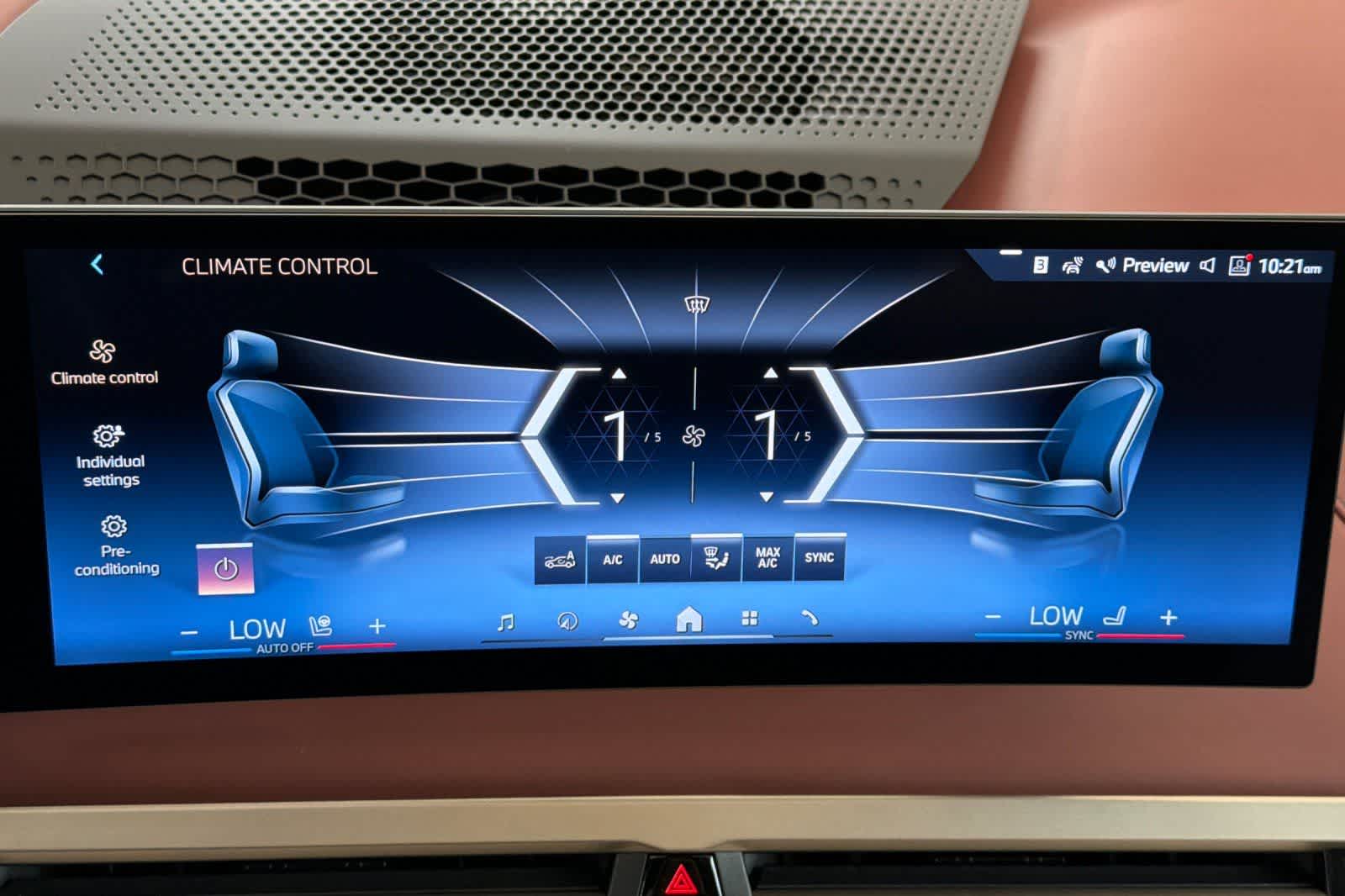 Thumbnail: 2024 BMW iX - 21