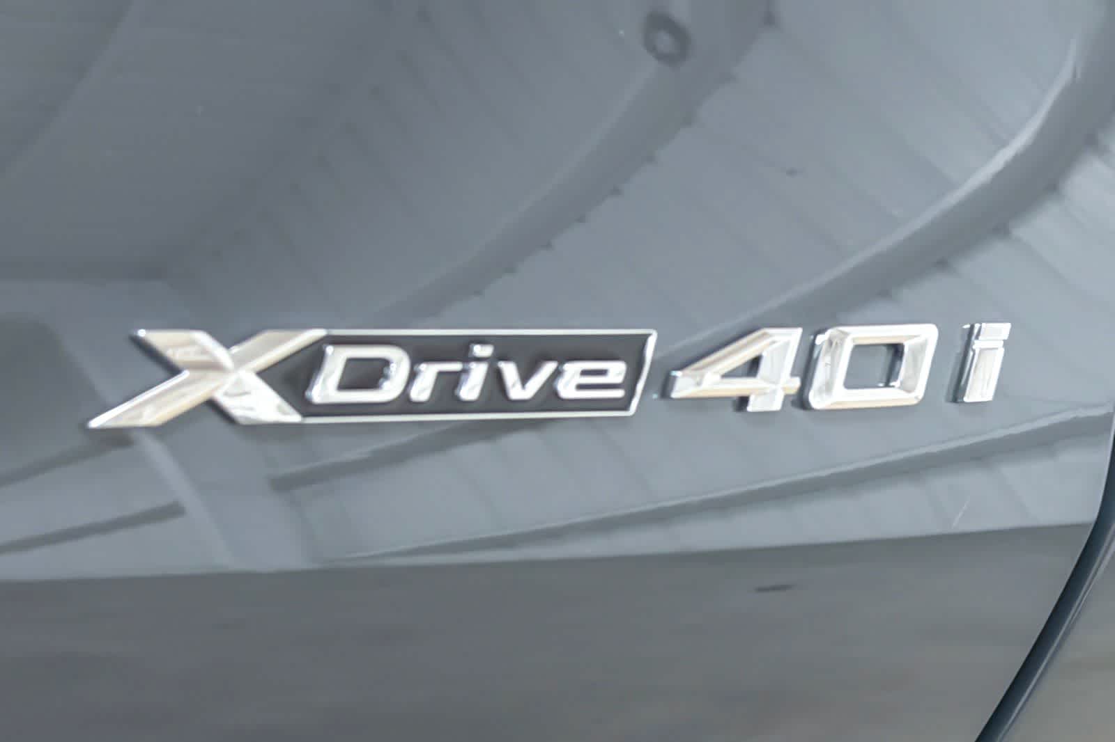 Thumbnail: 2027 BMW X6 - 26