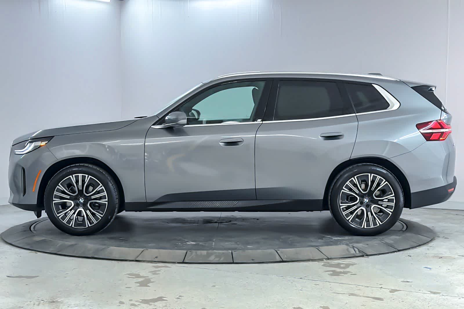 Thumbnail: 2025 BMW X3 - 5