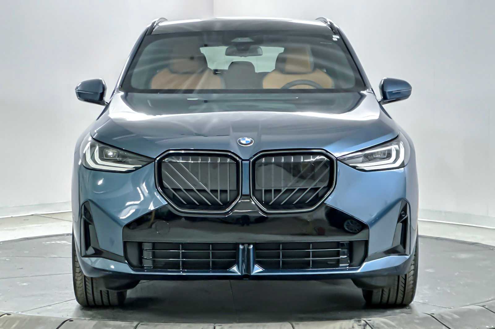 Thumbnail: 2026 BMW X3 - 10