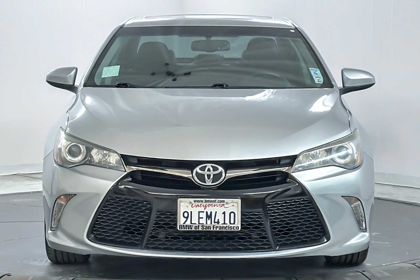 Thumbnail: 2016 Toyota Camry - 10