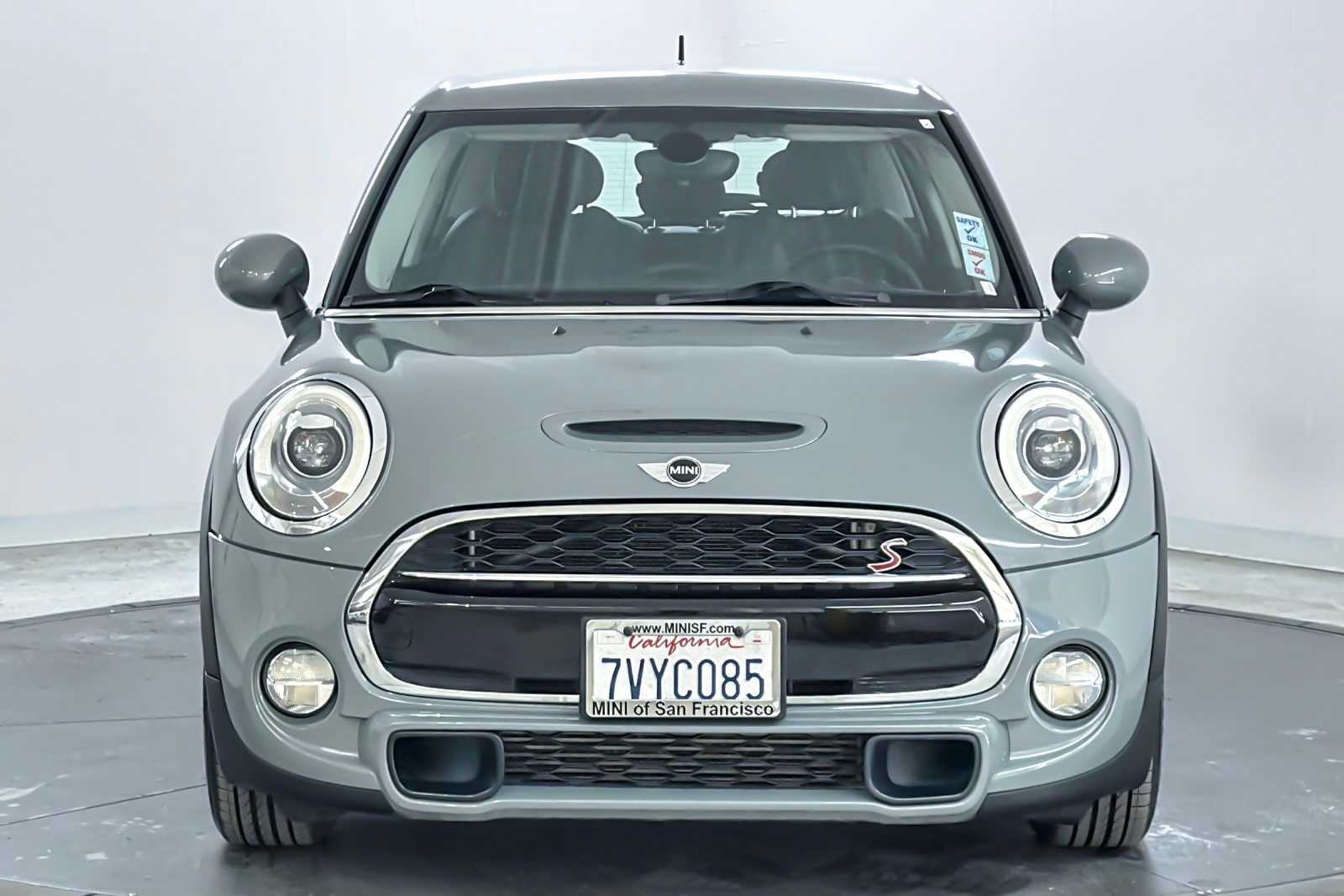 Thumbnail: 2016 MINI Cooper Hardtop - 10