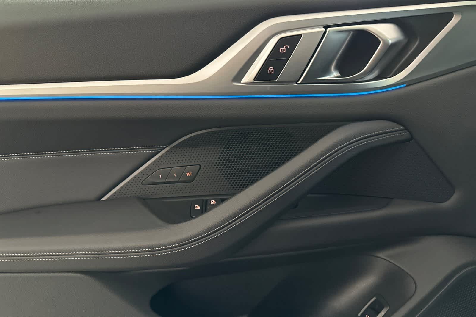 Thumbnail: 2025 BMW i4 - 12