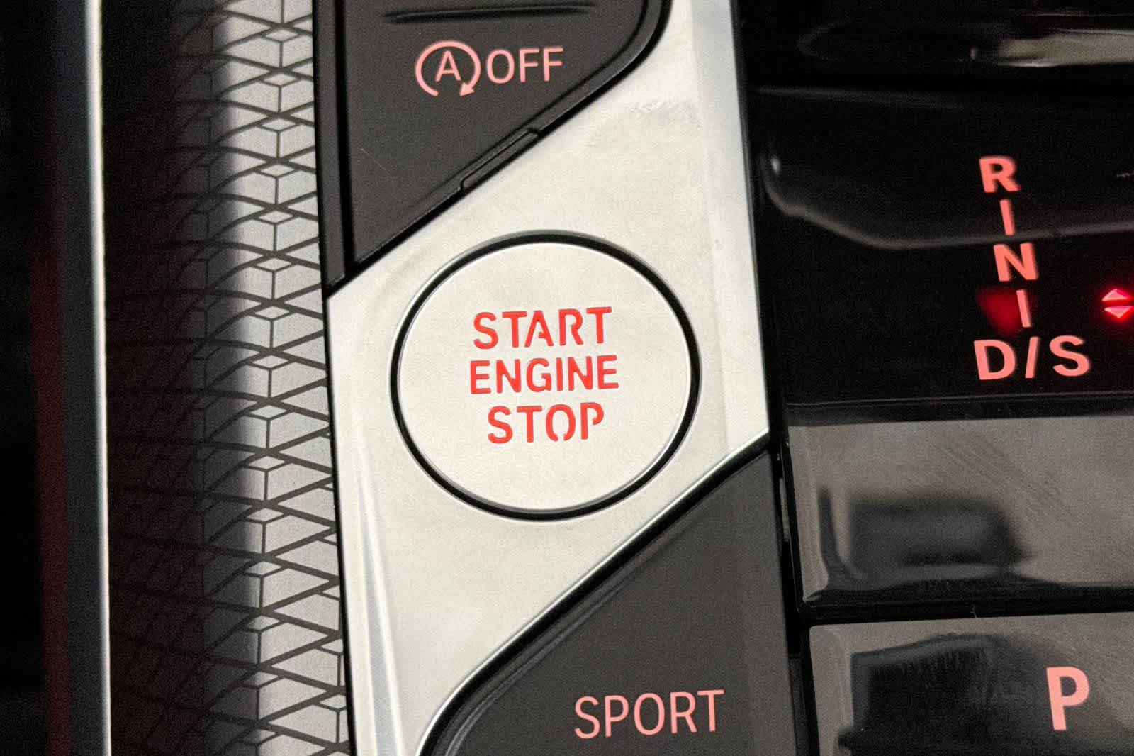 Thumbnail: 2026 BMW 3 Series - 22