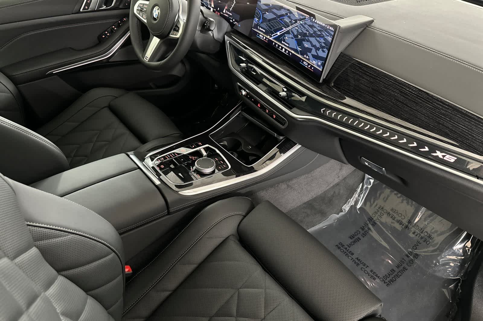 Thumbnail: 2026 BMW X5 - 16