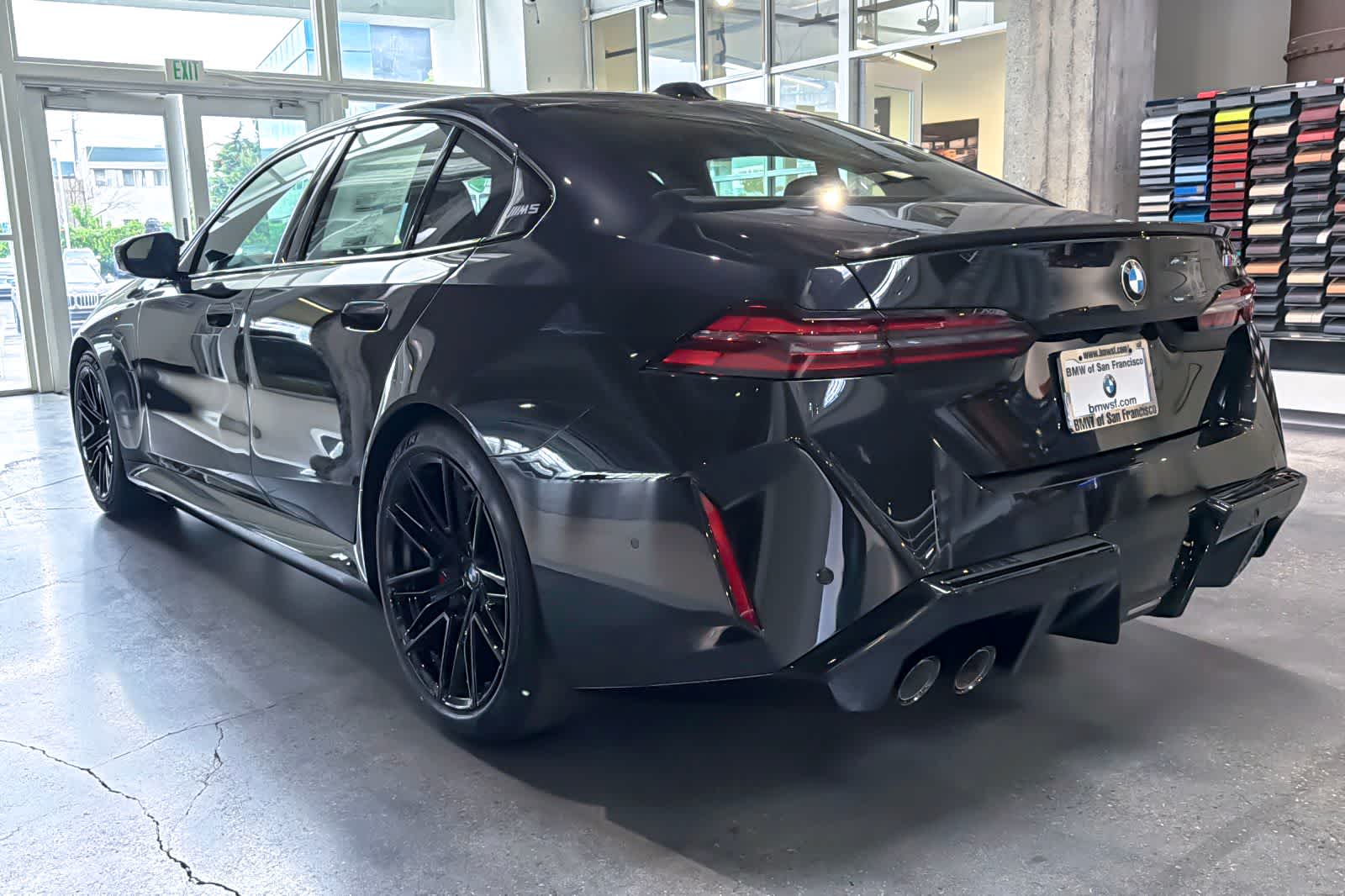 Thumbnail: 2026 BMW M5 - 6