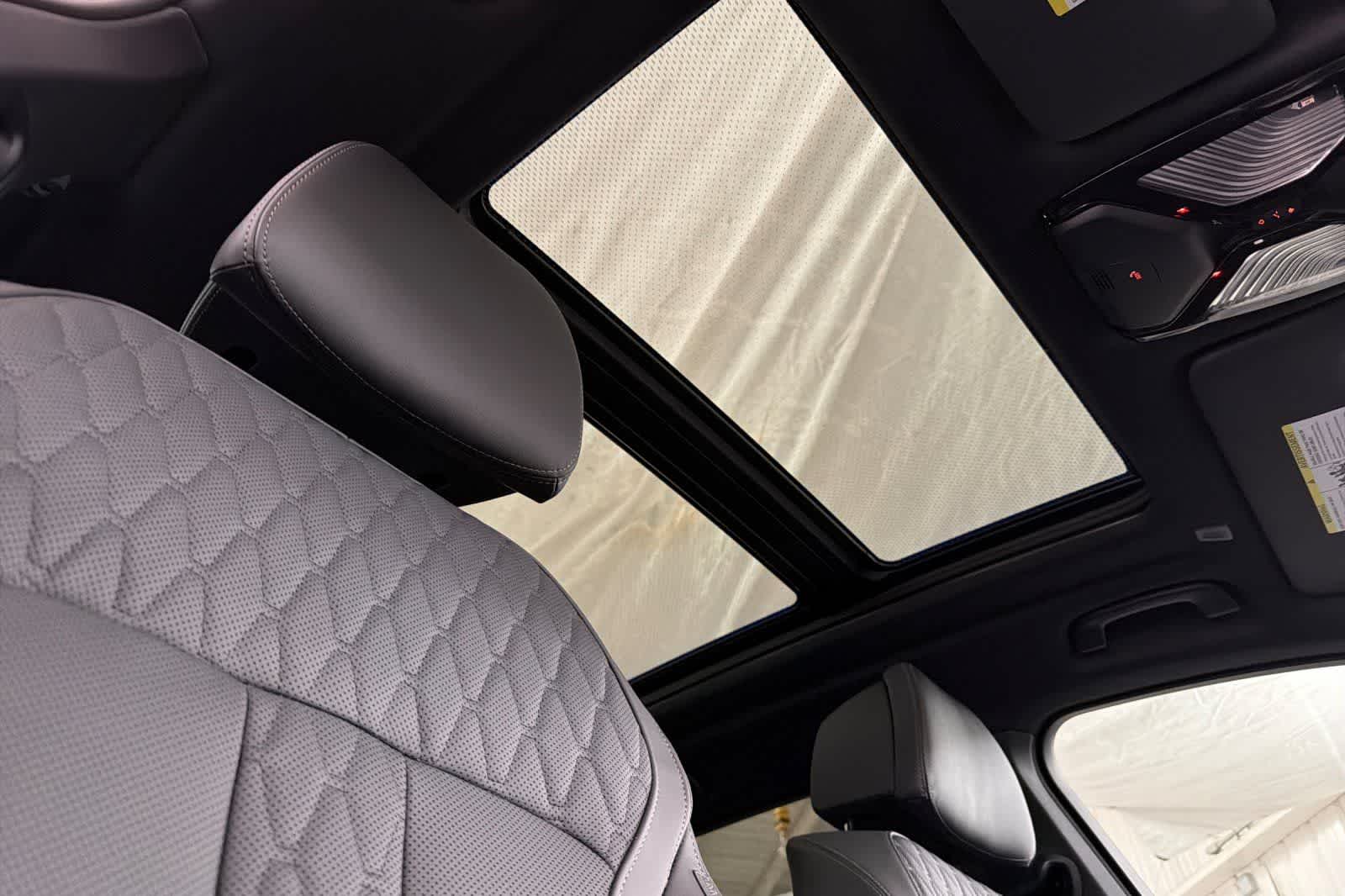 Thumbnail: 2026 BMW X5 - 17