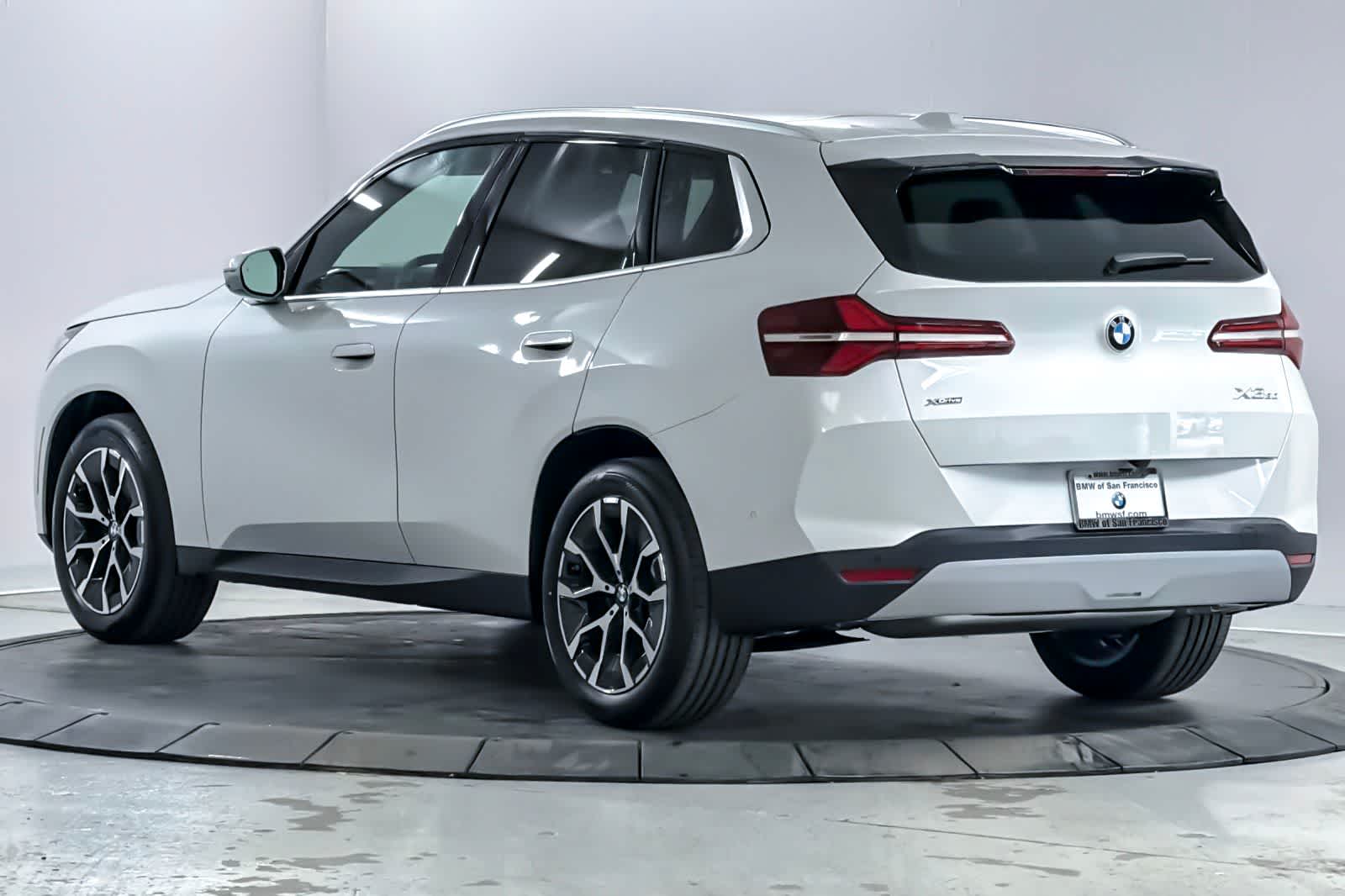 Thumbnail: 2026 BMW X3 - 6