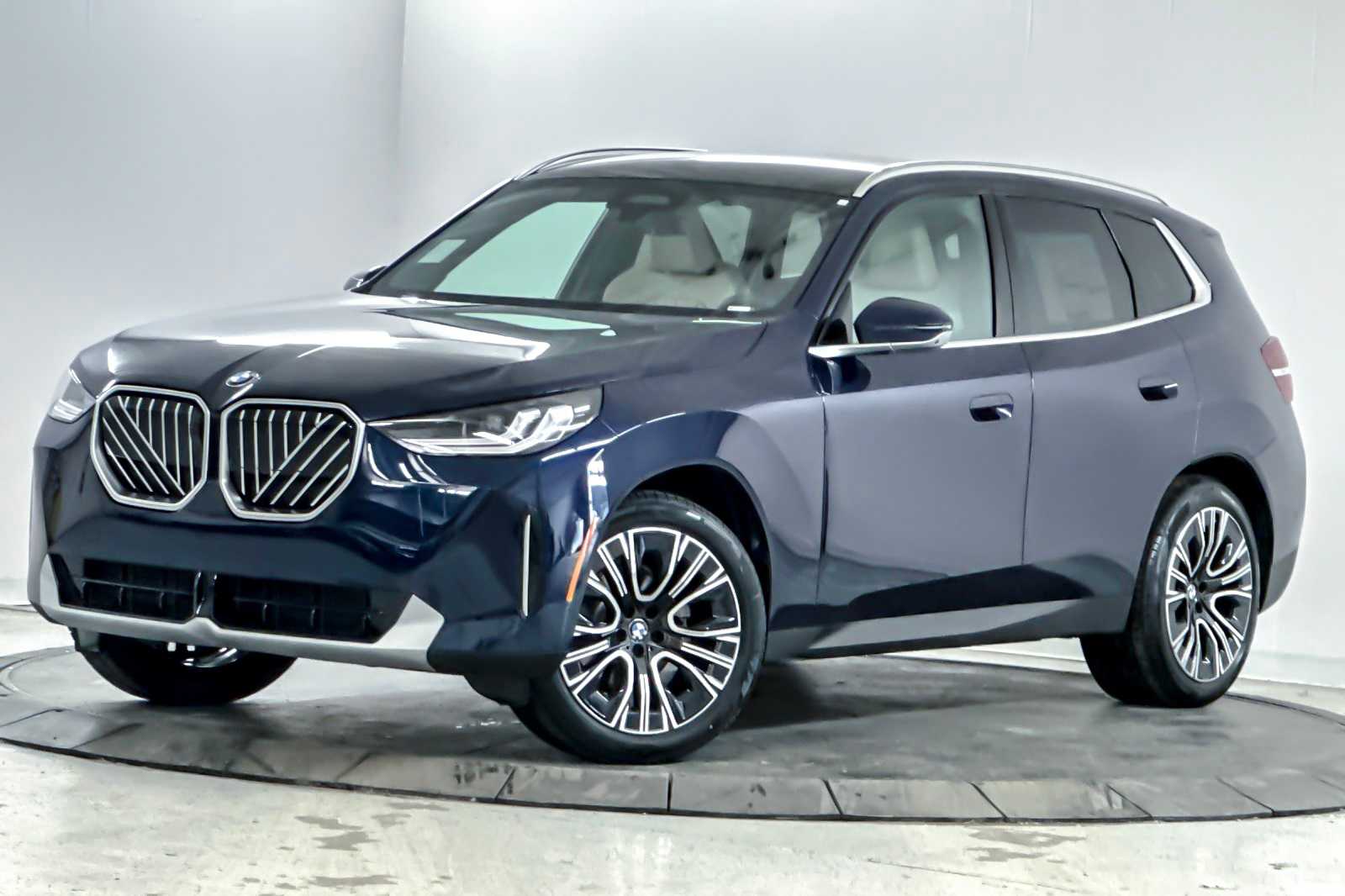 Thumbnail: 2026 BMW X3 - 1