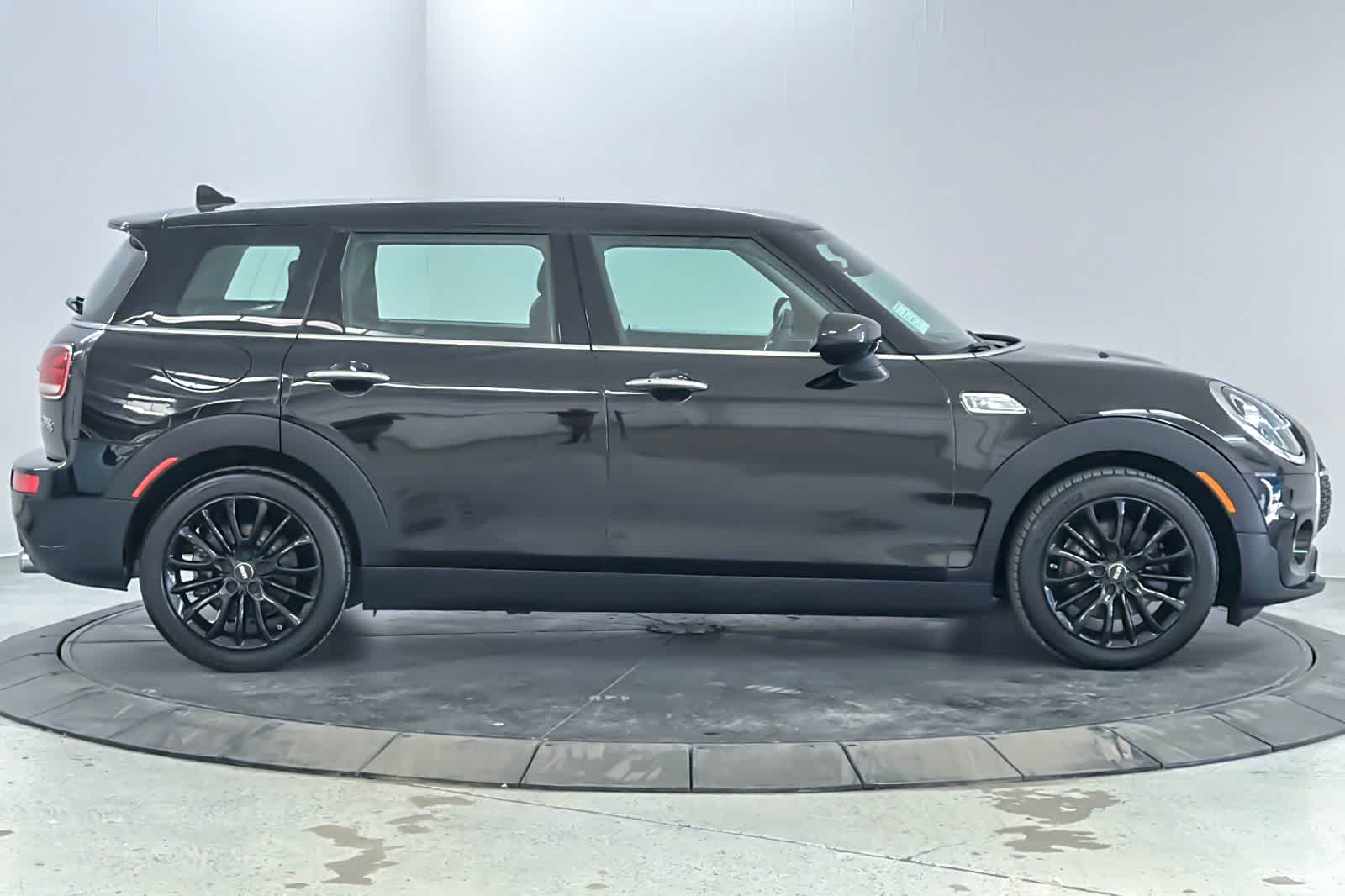 Thumbnail: 2020 MINI Cooper Clubman - 7