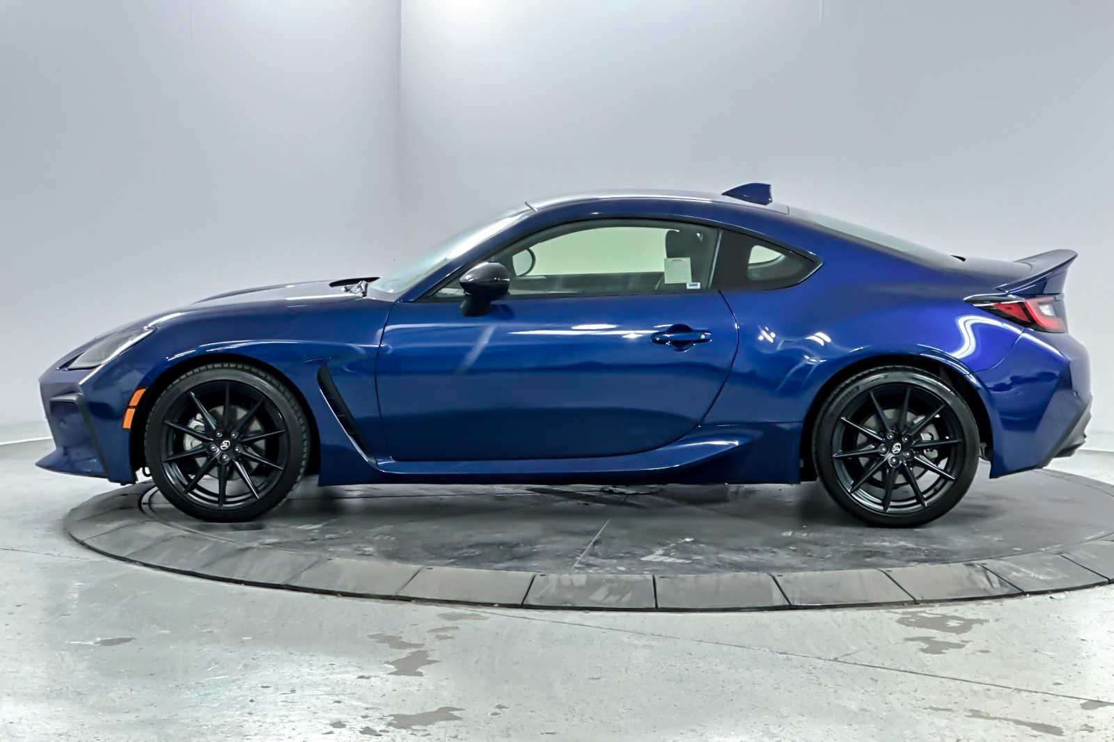 Thumbnail: 2023 Toyota GR86 - 5