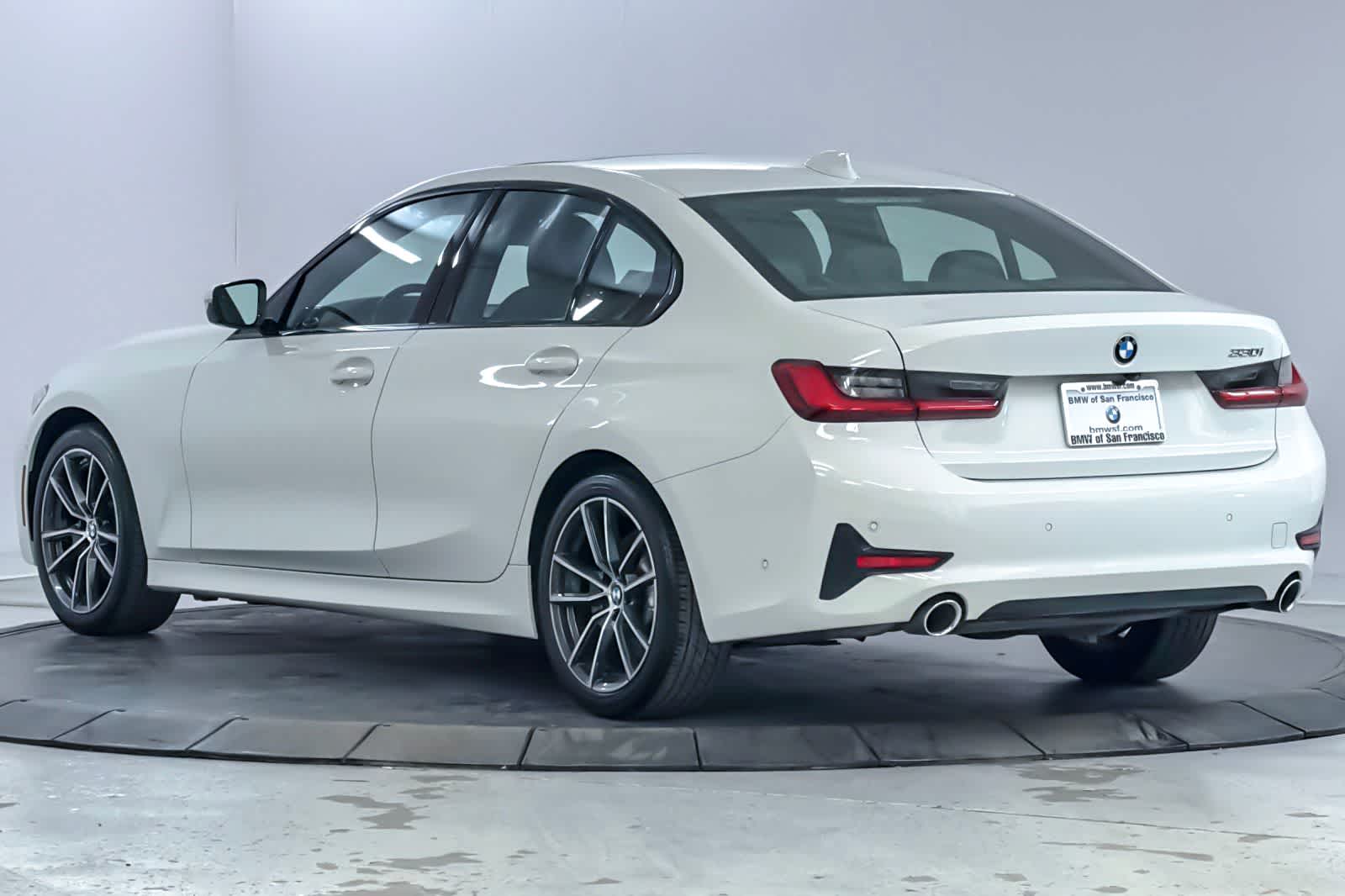 Thumbnail: 2019 BMW 3 Series - 6