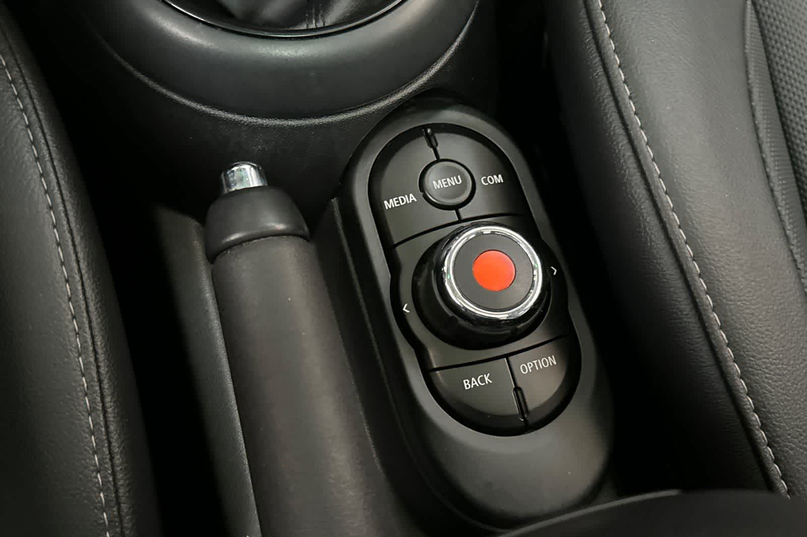 Thumbnail: 2019 MINI Cooper Hardtop - 27