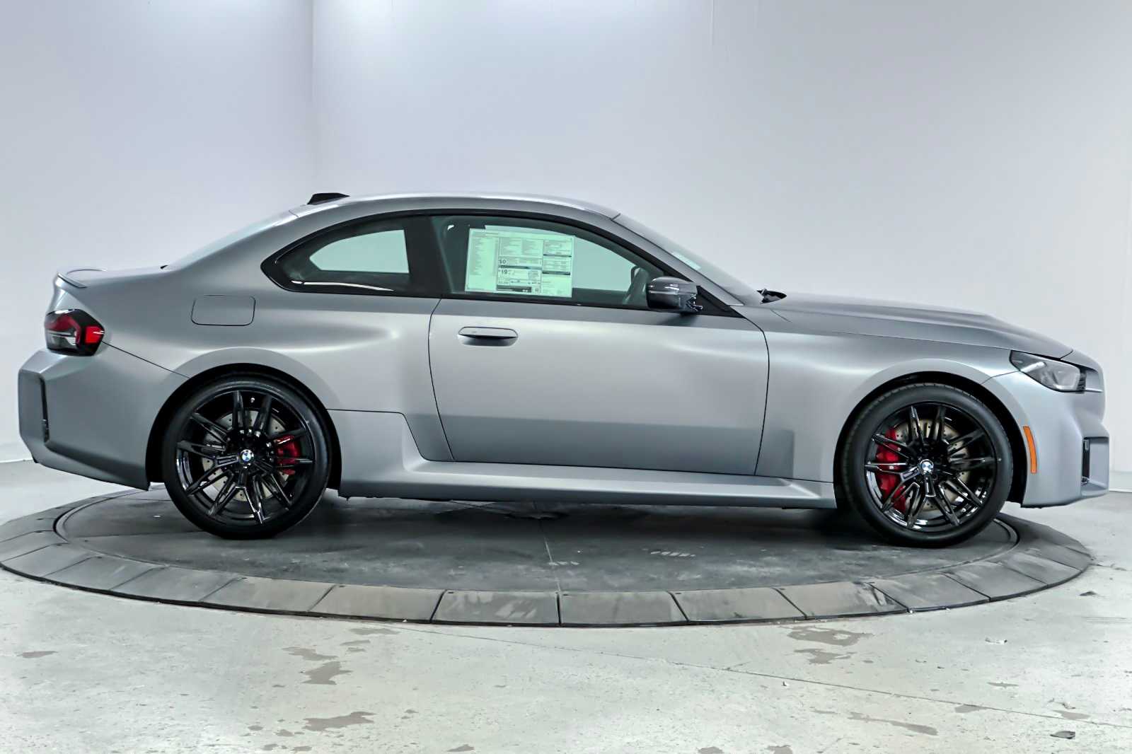 Thumbnail: 2025 BMW M2 - 8