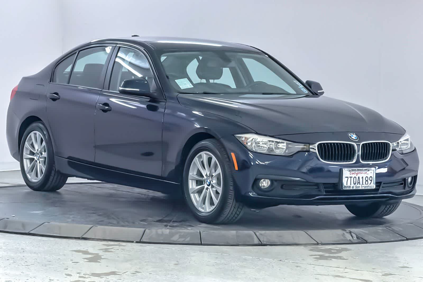 Thumbnail: 2016 BMW 3 Series - 9