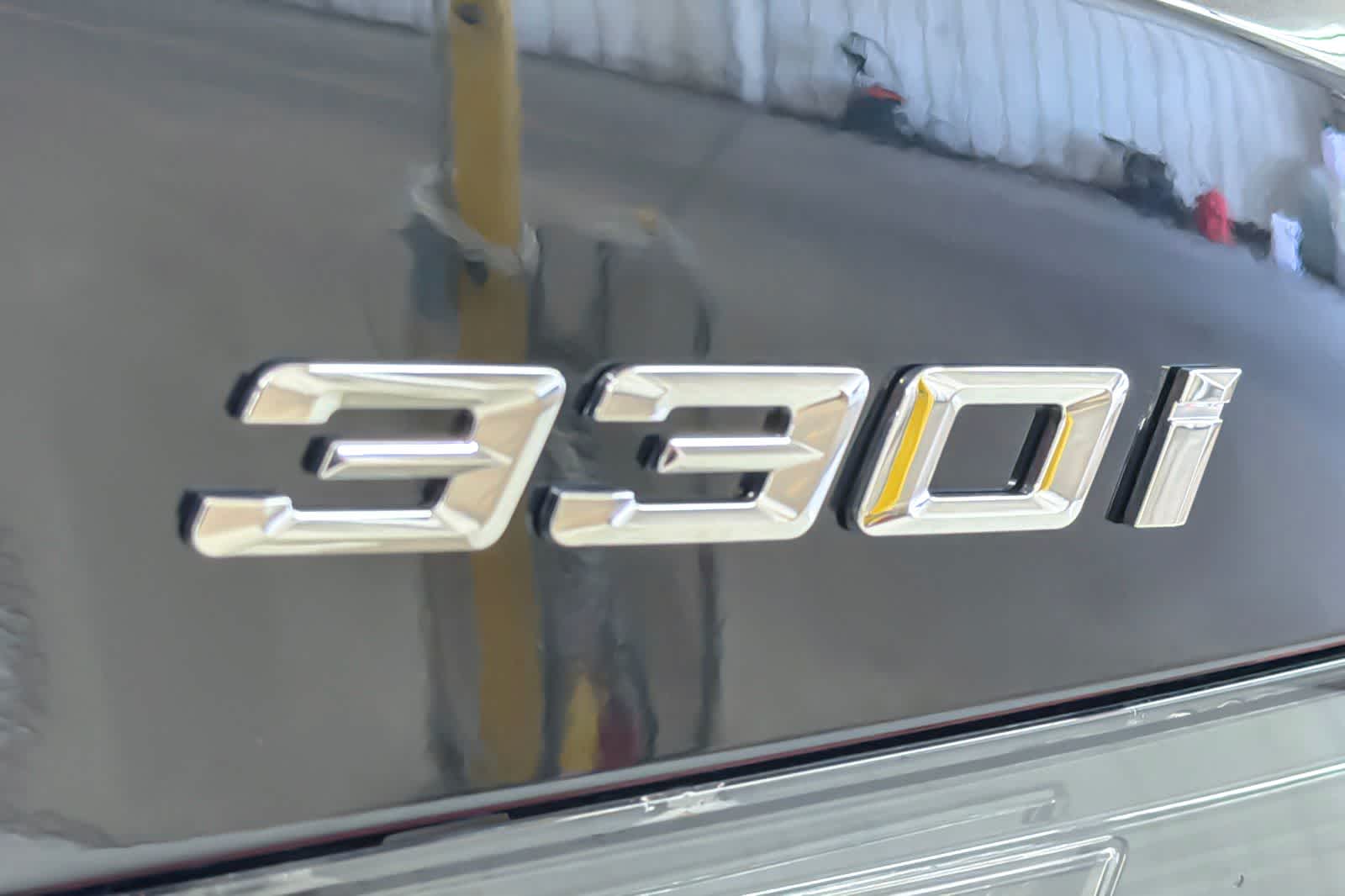 Thumbnail: 2026 BMW 3 Series - 25