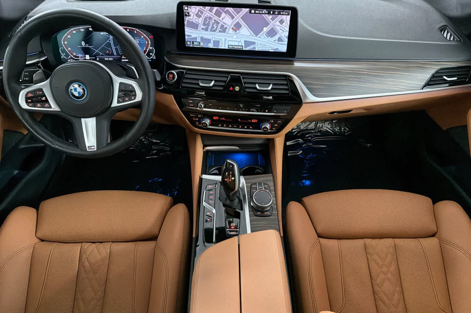 Thumbnail: 2023 BMW 5 Series - 3