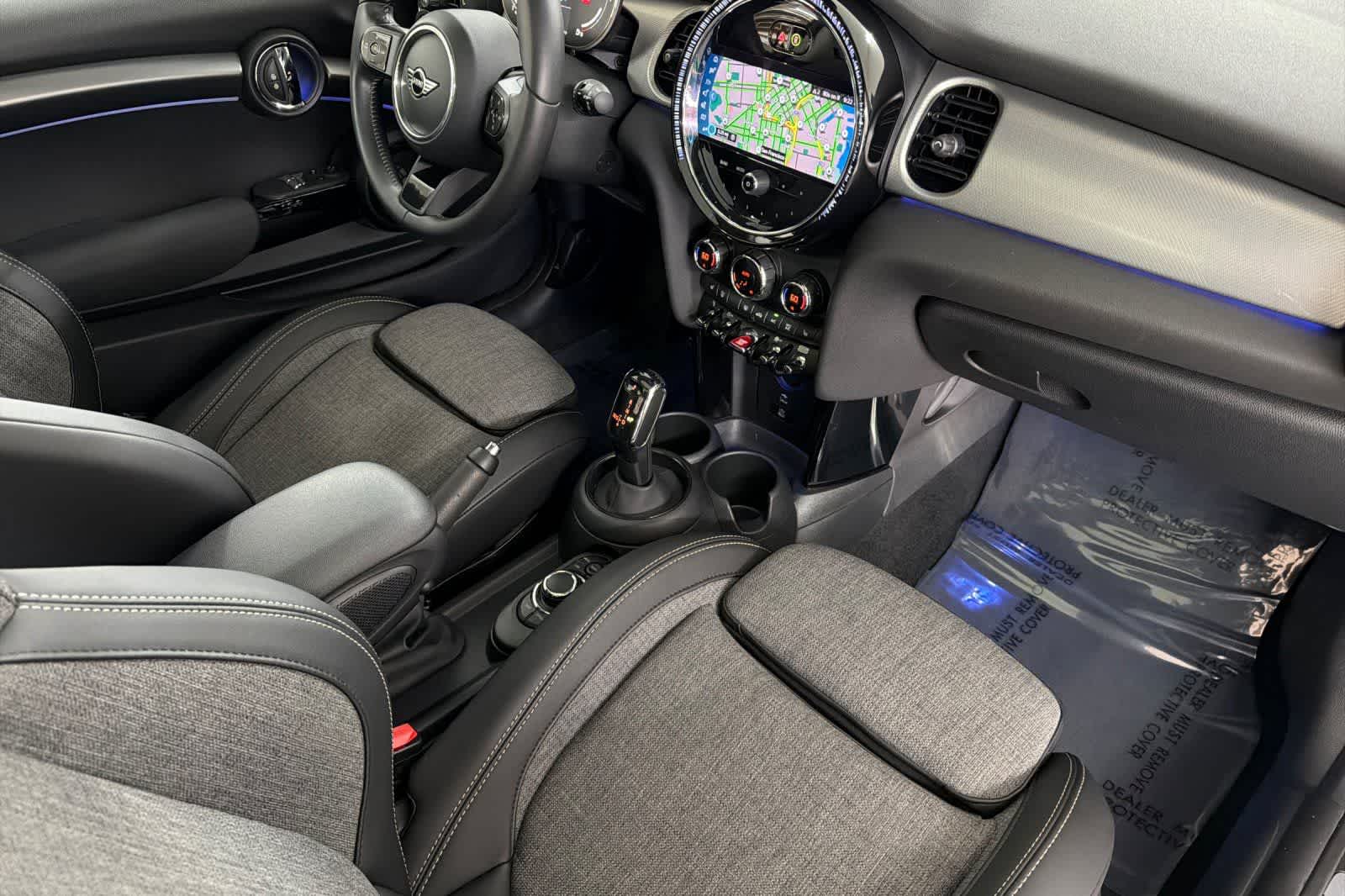 Thumbnail: 2023 MINI Cooper Hardtop - 16