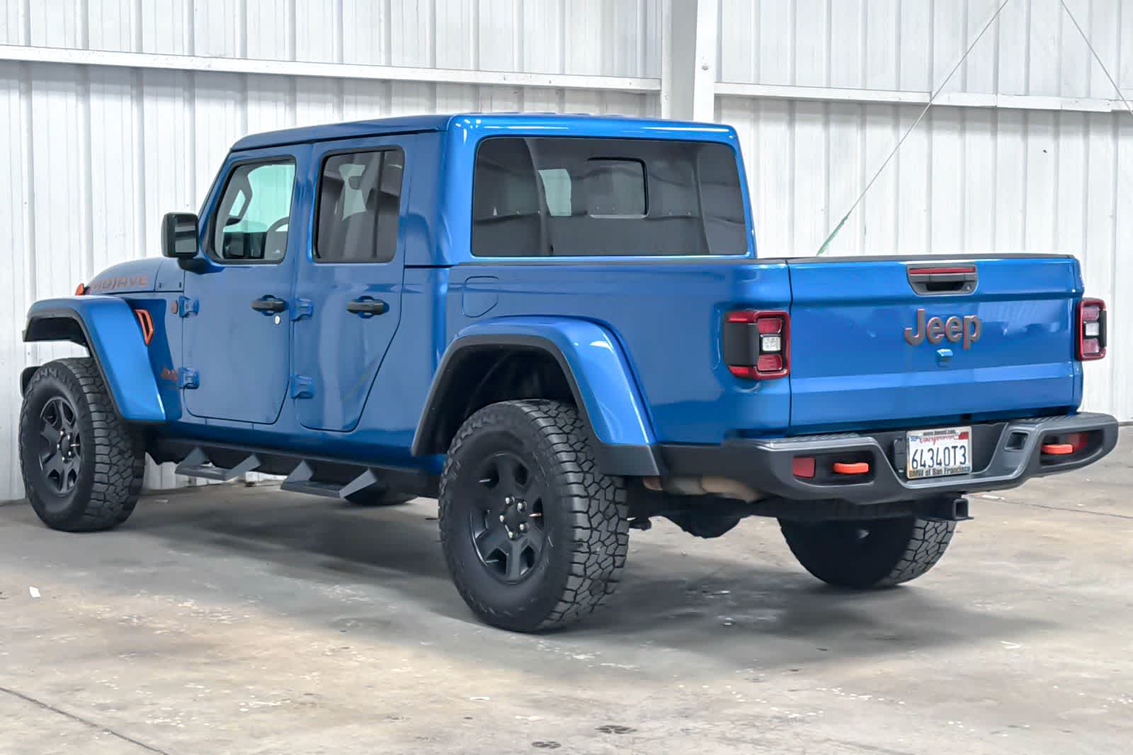 Thumbnail: 2023 Jeep Gladiator - 6