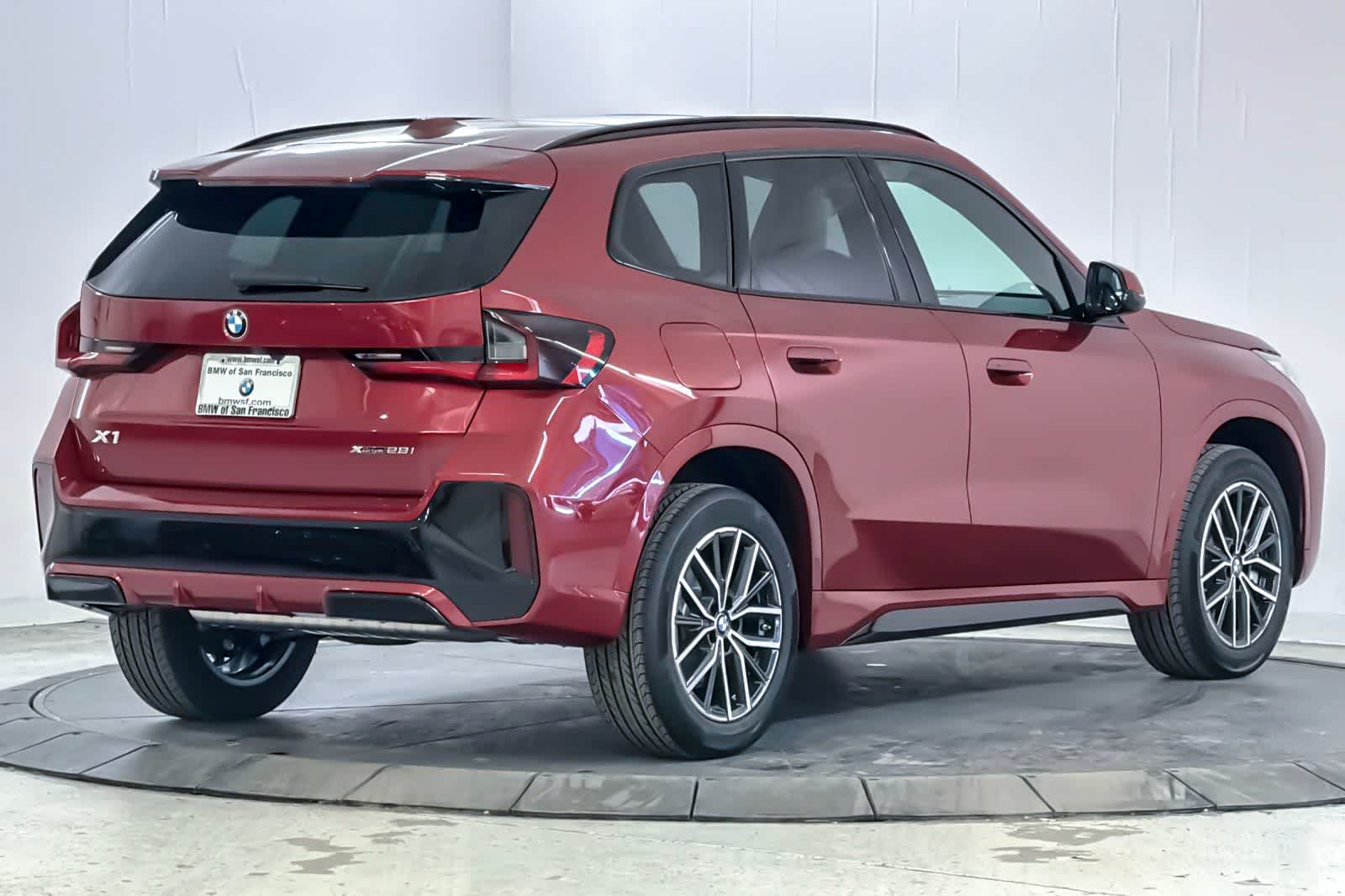 Thumbnail: 2026 BMW X1 - 2