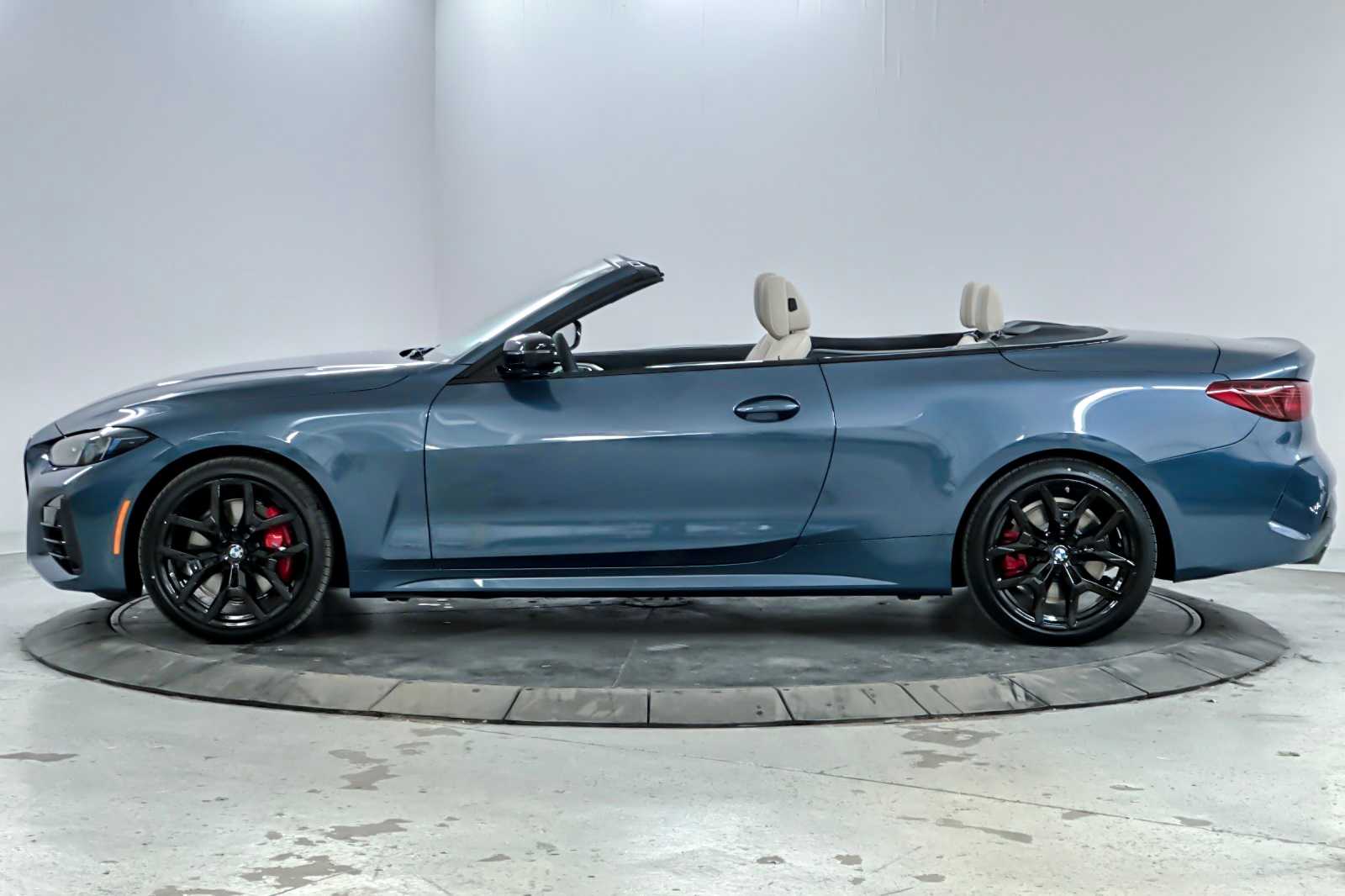 Thumbnail: 2026 BMW 4 Series - 5