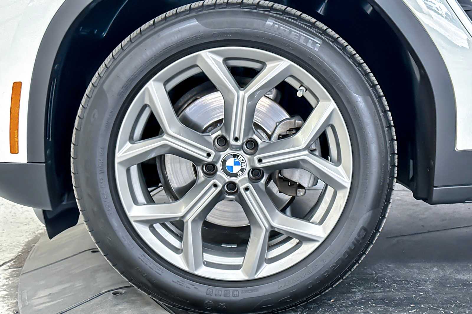 Thumbnail: 2023 BMW X3 - 27