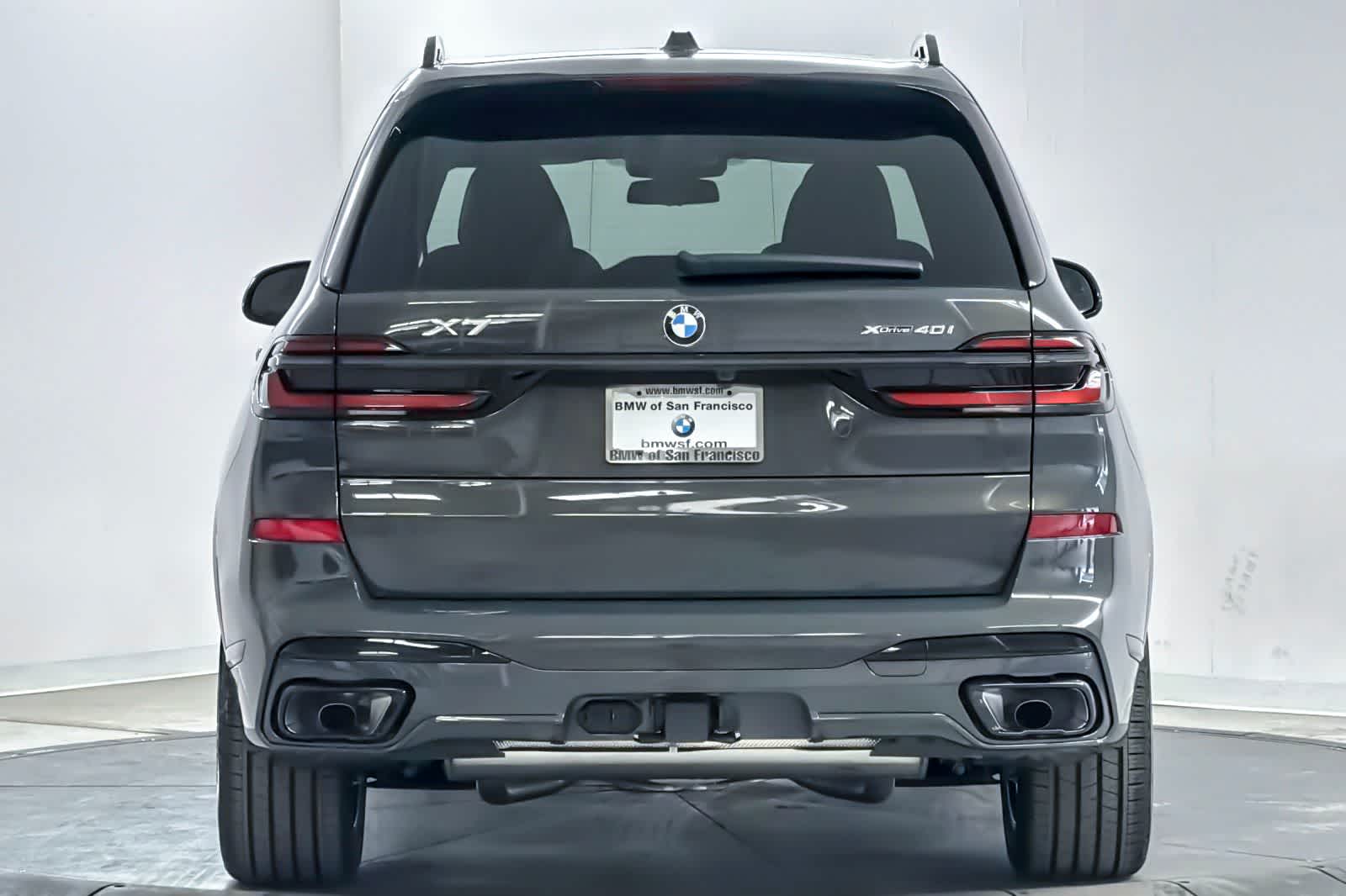 Thumbnail: 2027 BMW X7 - 7