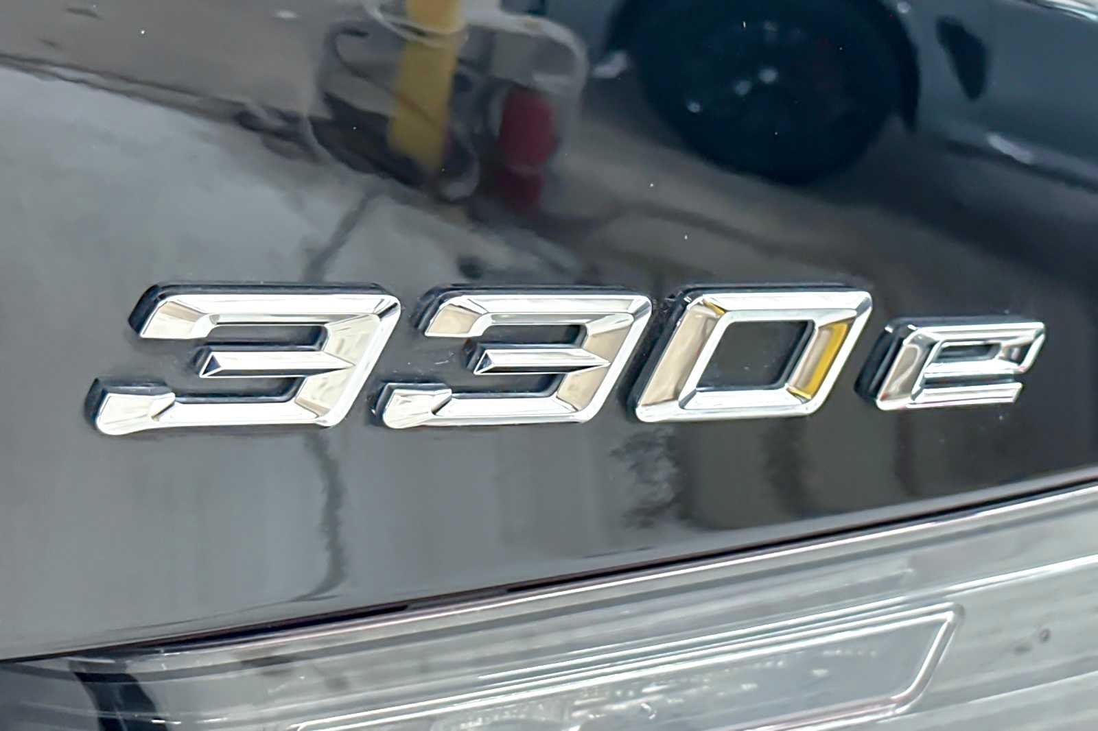 Thumbnail: 2023 BMW 3 Series - 27