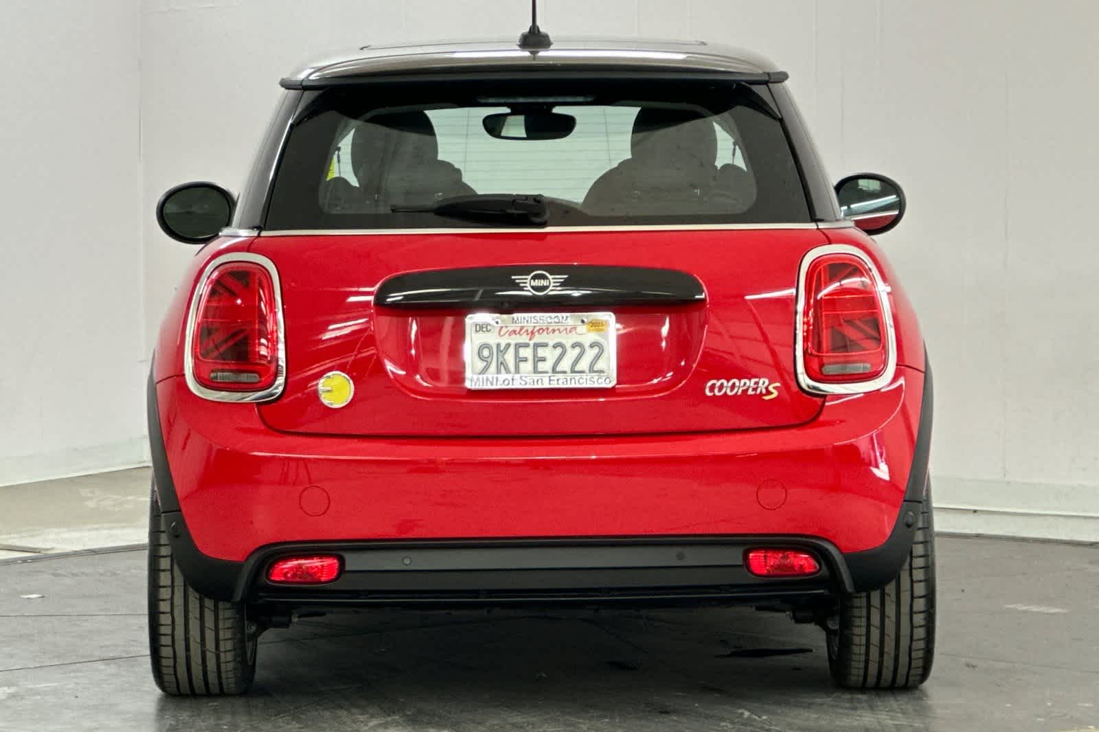 Thumbnail: 2024 MINI Cooper Hardtop - 7