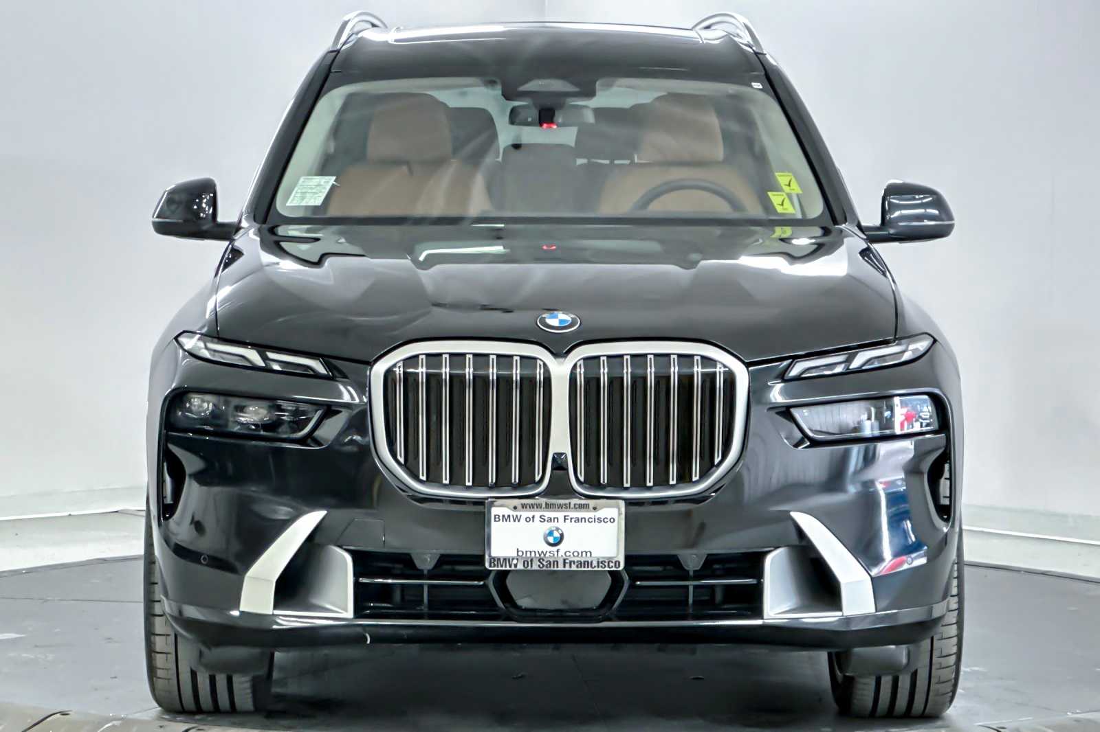 Thumbnail: 2024 BMW X7 - 10