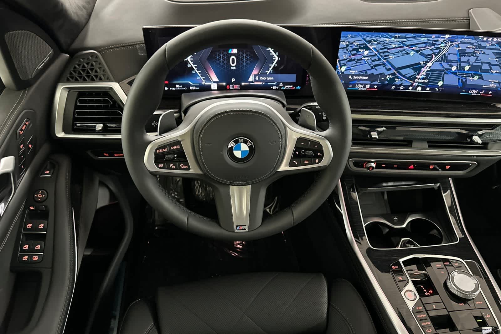 Thumbnail: 2026 BMW X7 - 14