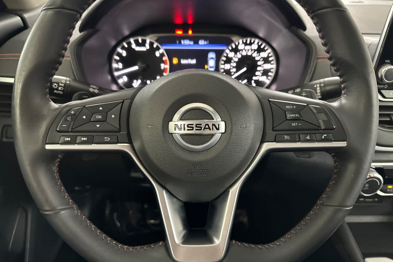 Thumbnail: 2022 Nissan Altima - 22