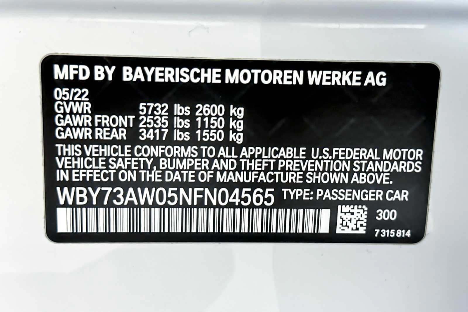 Thumbnail: 2022 BMW i4 - 29