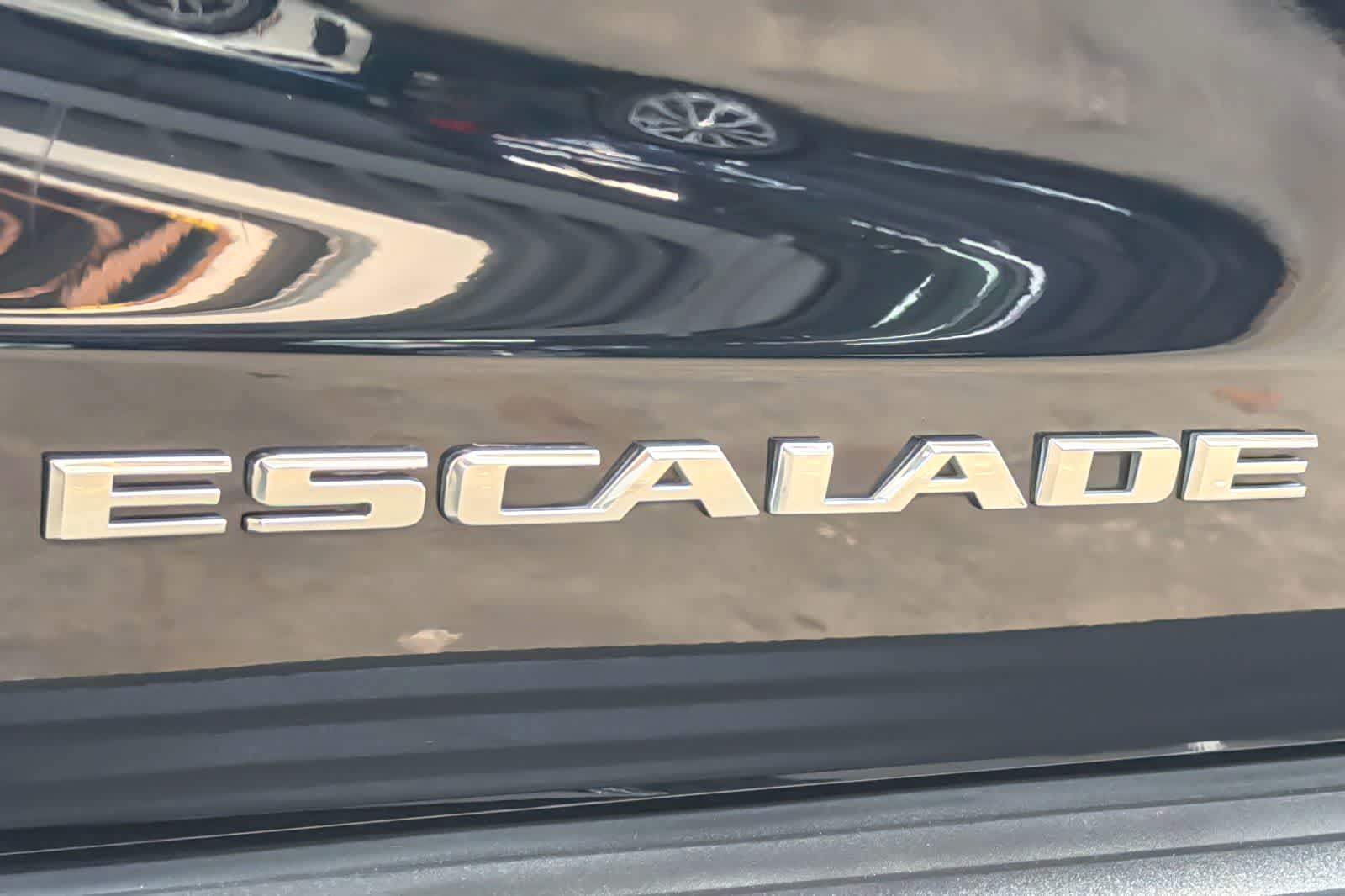 Thumbnail: 2016 Cadillac Escalade - 28
