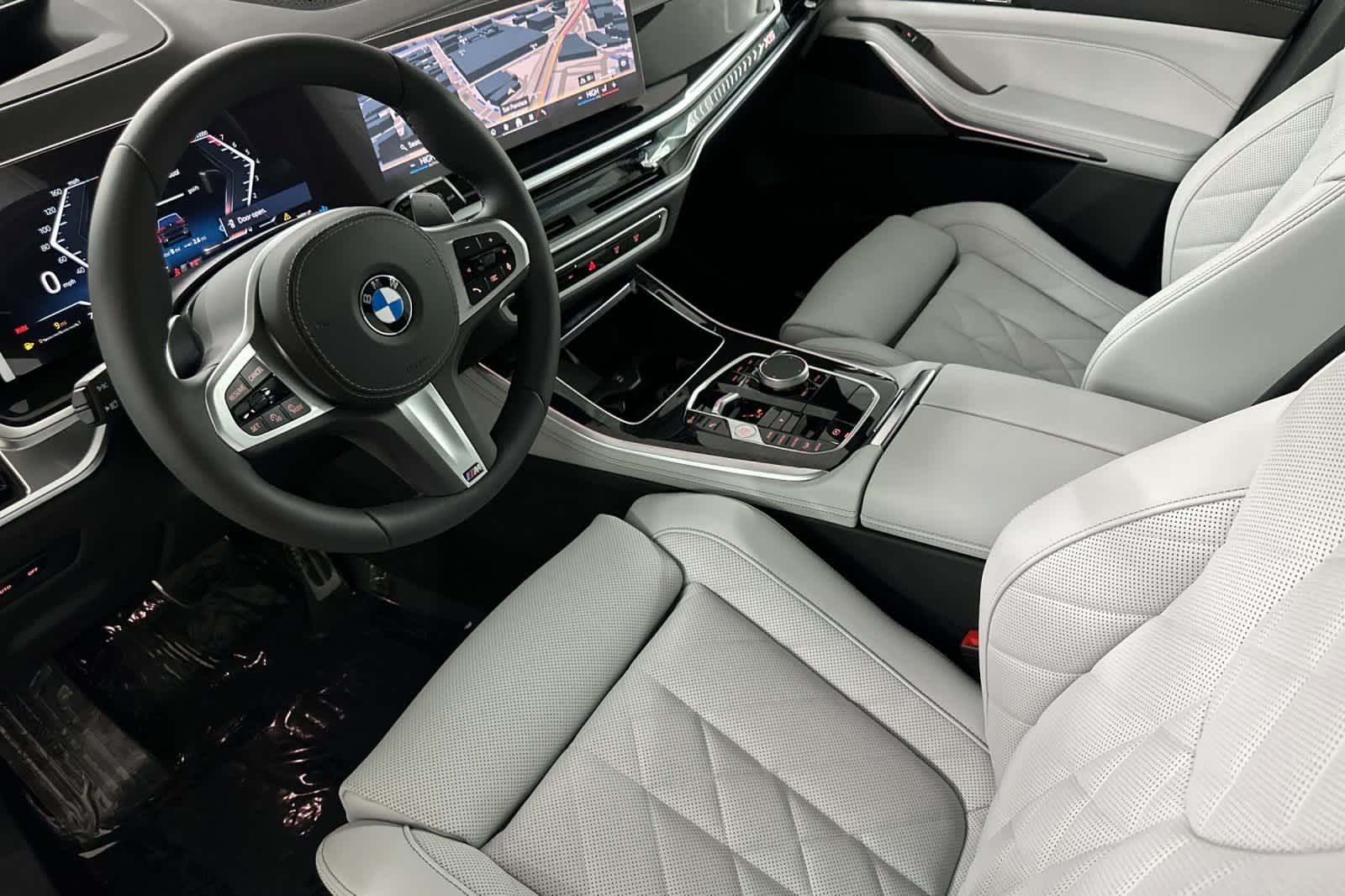 Thumbnail: 2026 BMW X5 - 11