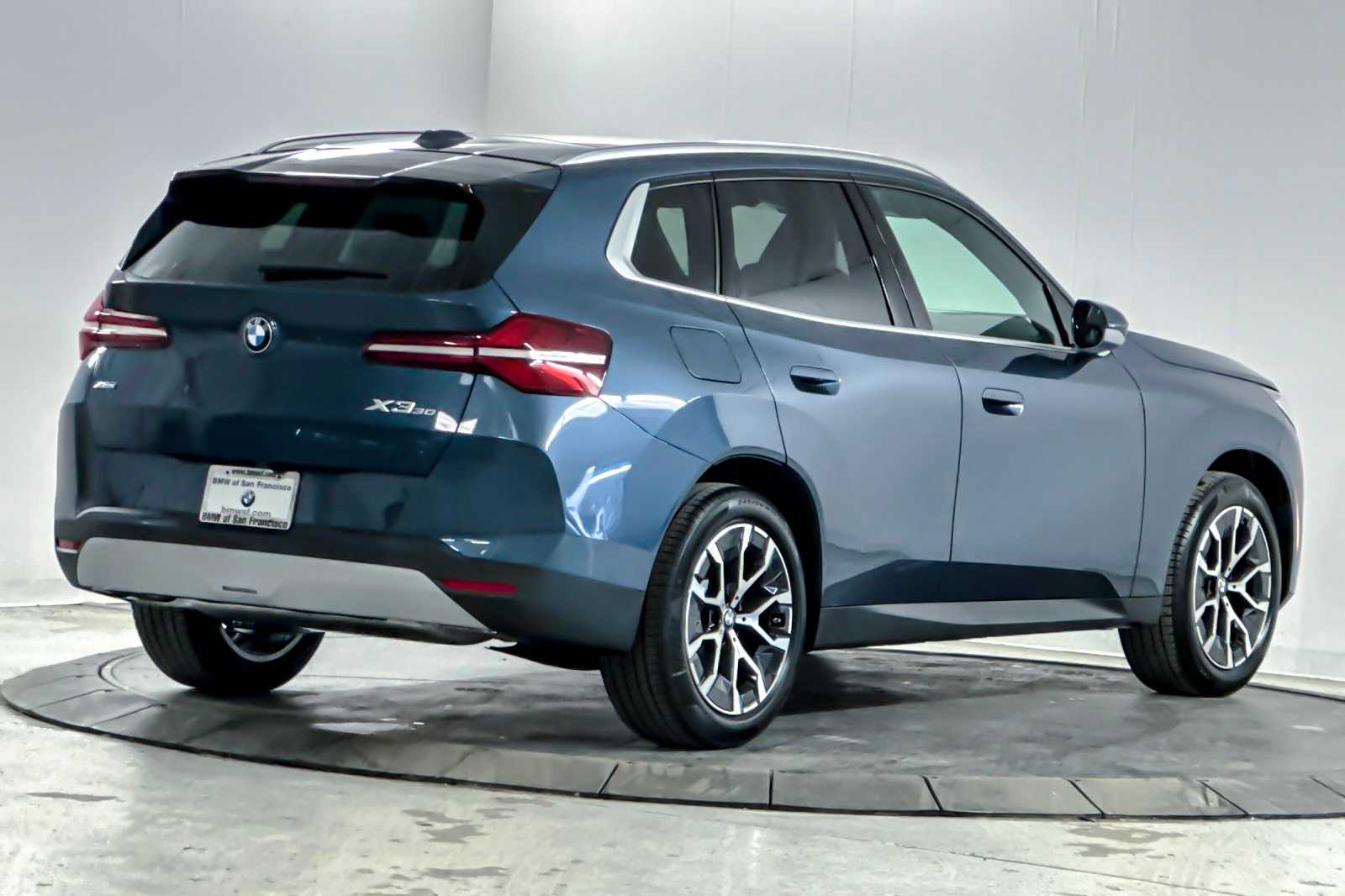 Thumbnail: 2026 BMW X3 - 2