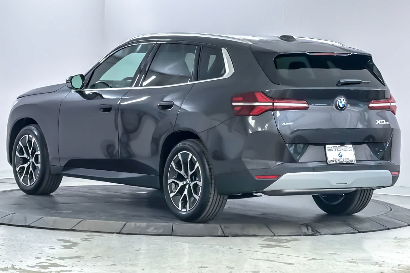 Thumbnail: 2026 BMW X3 - 6