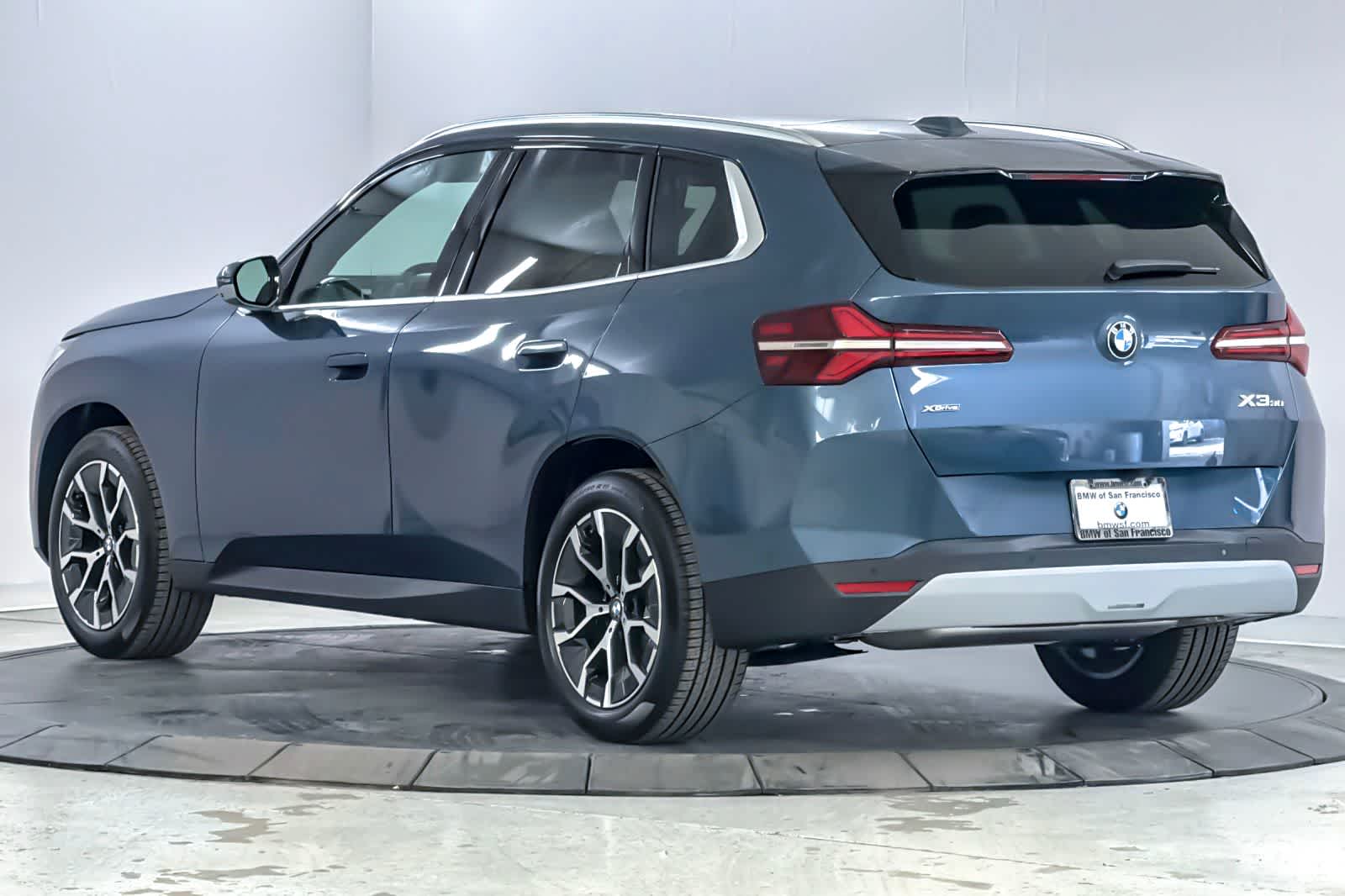 Thumbnail: 2026 BMW X3 - 6