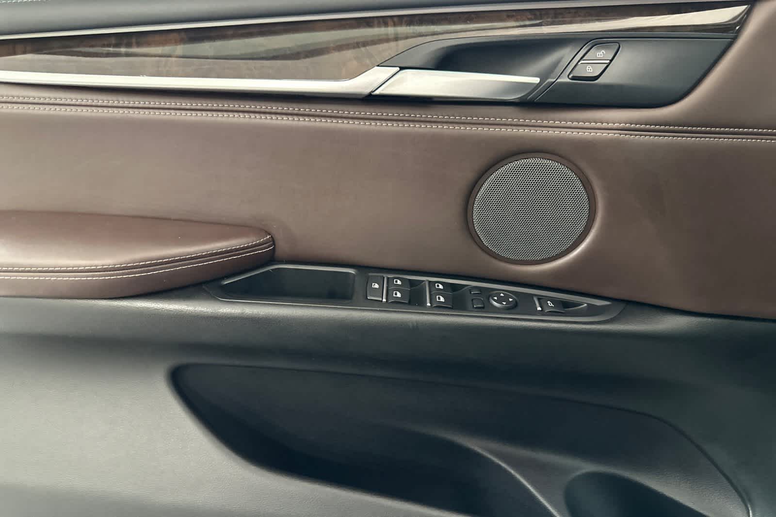 Thumbnail: 2015 BMW X5 - 12