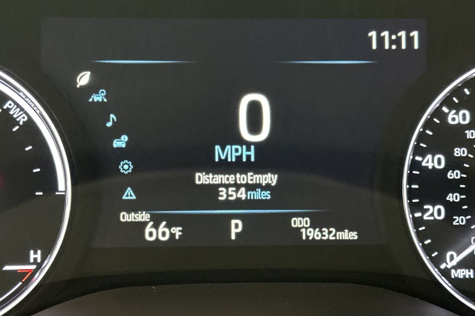 Thumbnail: 2024 Toyota Sienna - 25