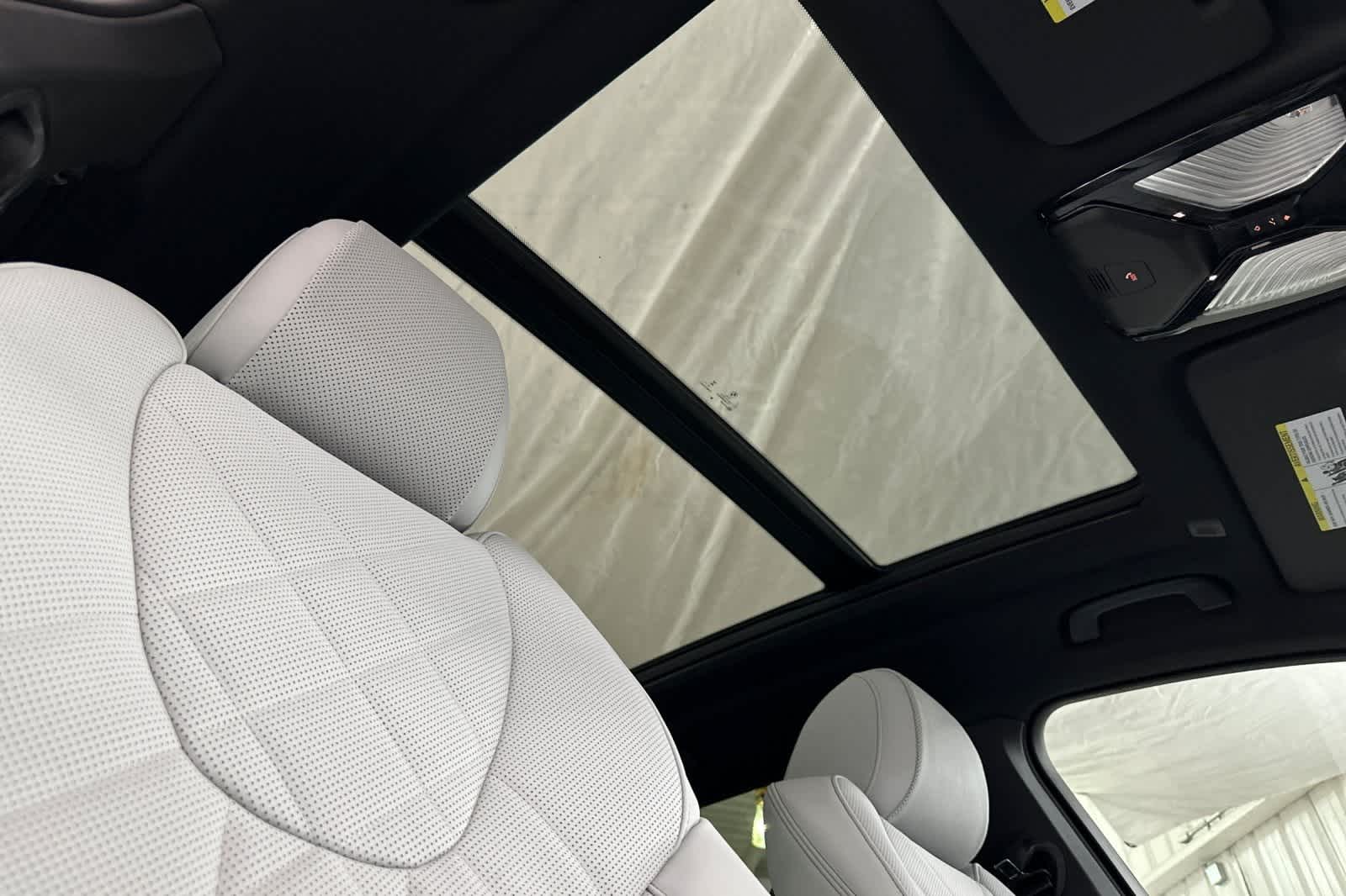 Thumbnail: 2026 BMW X5 - 17