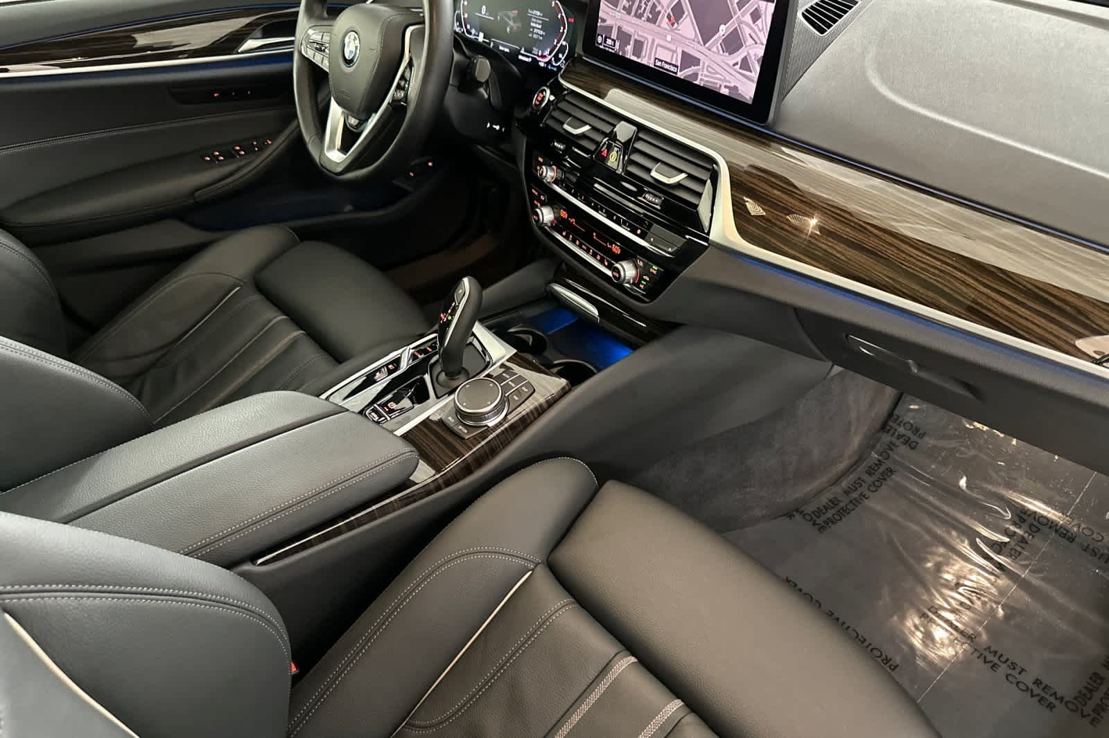 Thumbnail: 2023 BMW 5 Series - 15