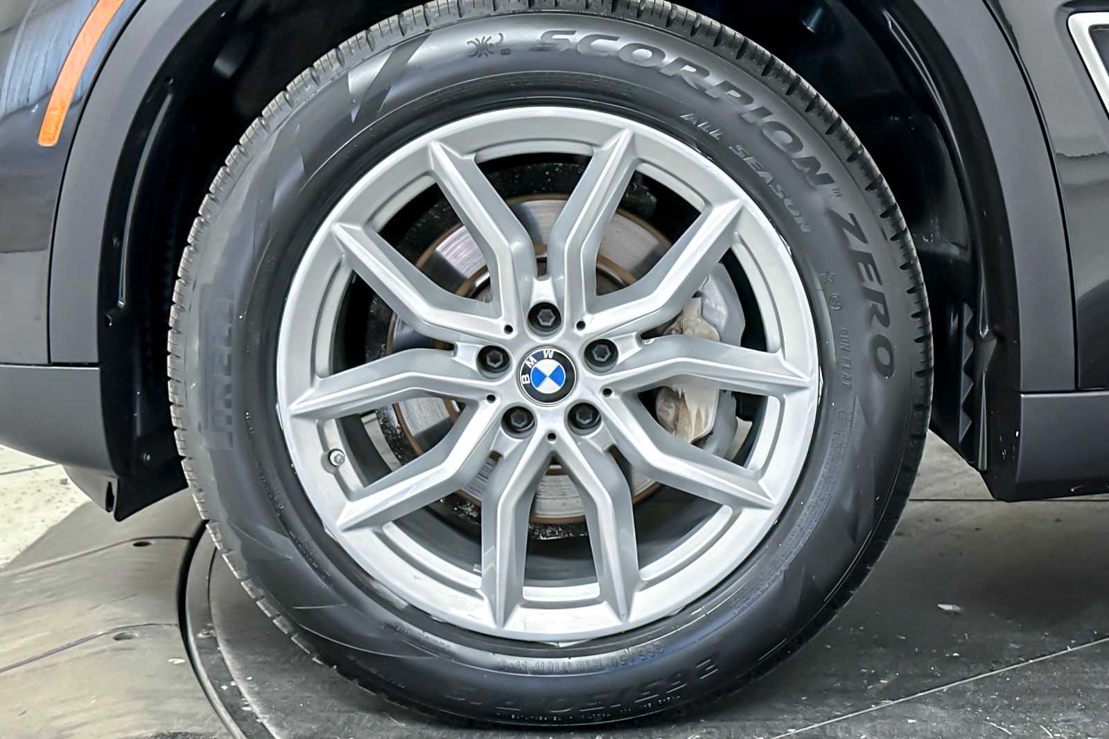 Thumbnail: 2023 BMW X5 - 27