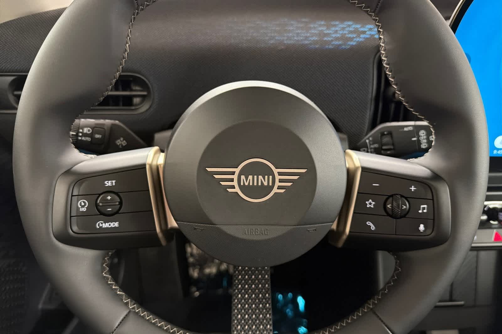 Thumbnail: 2025 MINI Cooper Hardtop - 23